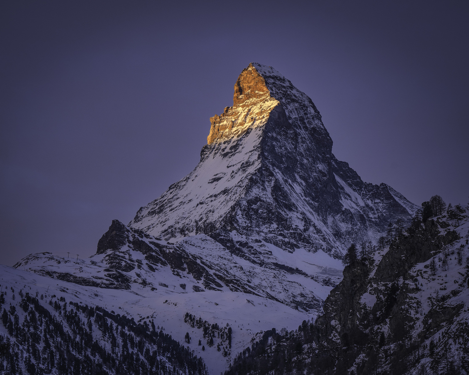 Sunrise on the Matterhorn.   MARIANNE BARNETT