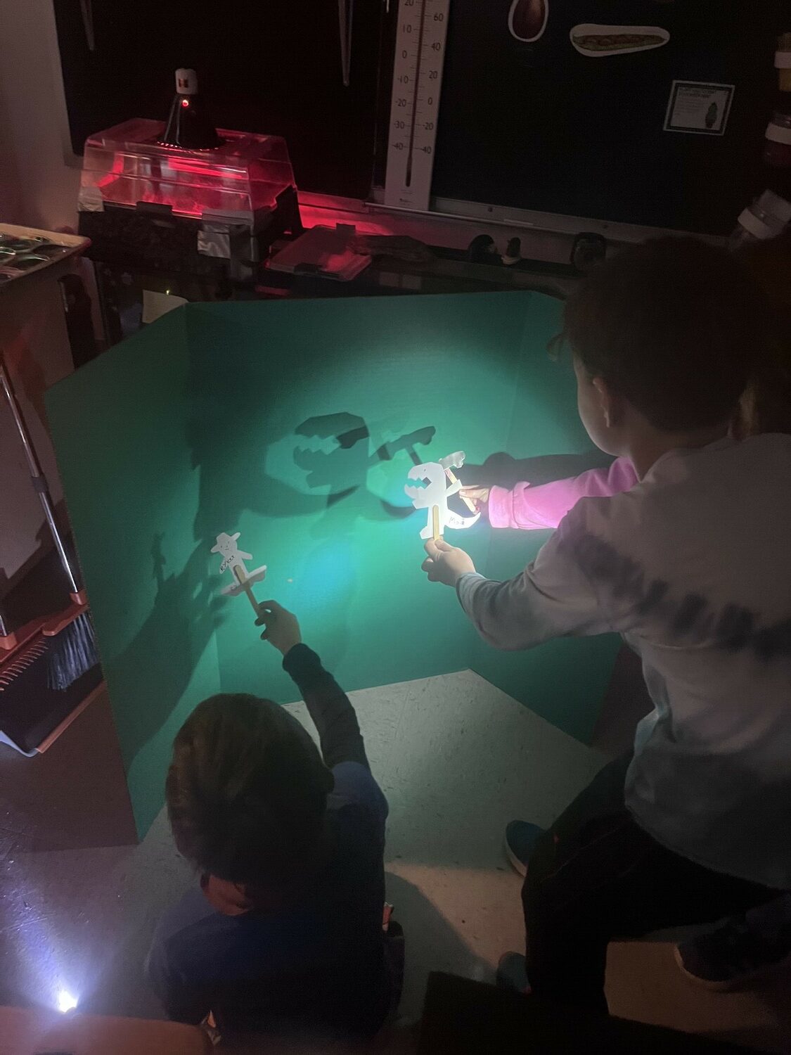 First-graders in Adrian Drake’s science class at Sag Harbor Elementary School have completed their light unit. Students learned about light sources including the sun and electric light, as well as bioluminescence and chemiluminescence. They experimented with transparent, translucent and opaque materials and bent light with prisms to create rainbows. Their last lesson examined shadows, the absence of light, by having a shadow puppet show. COURTESY SAG HARBOR SCHOOL DISTRICT