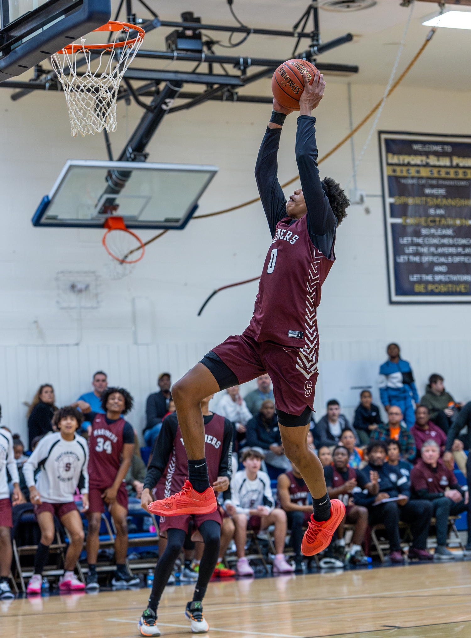 Southampton senior Naevon Williams goes up with a two-handed jam.   RON ESPOSITO