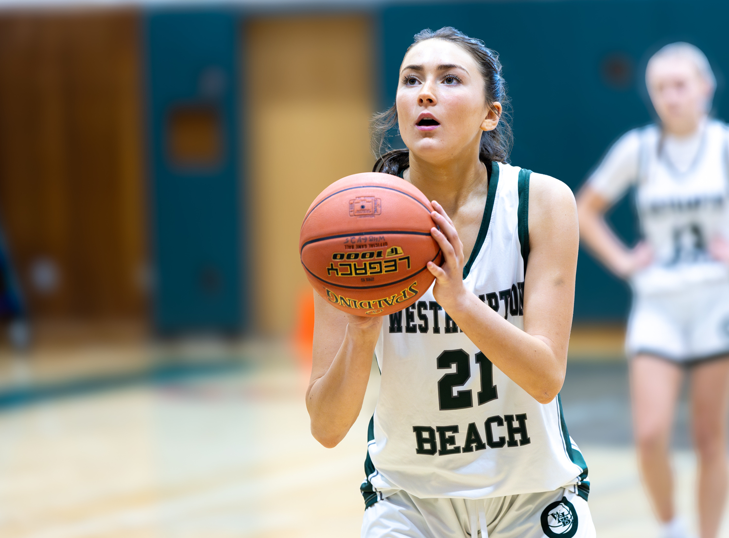 Freshman forward Chloe Blowes remains composed at the free-throw line. RON ESPOSITO