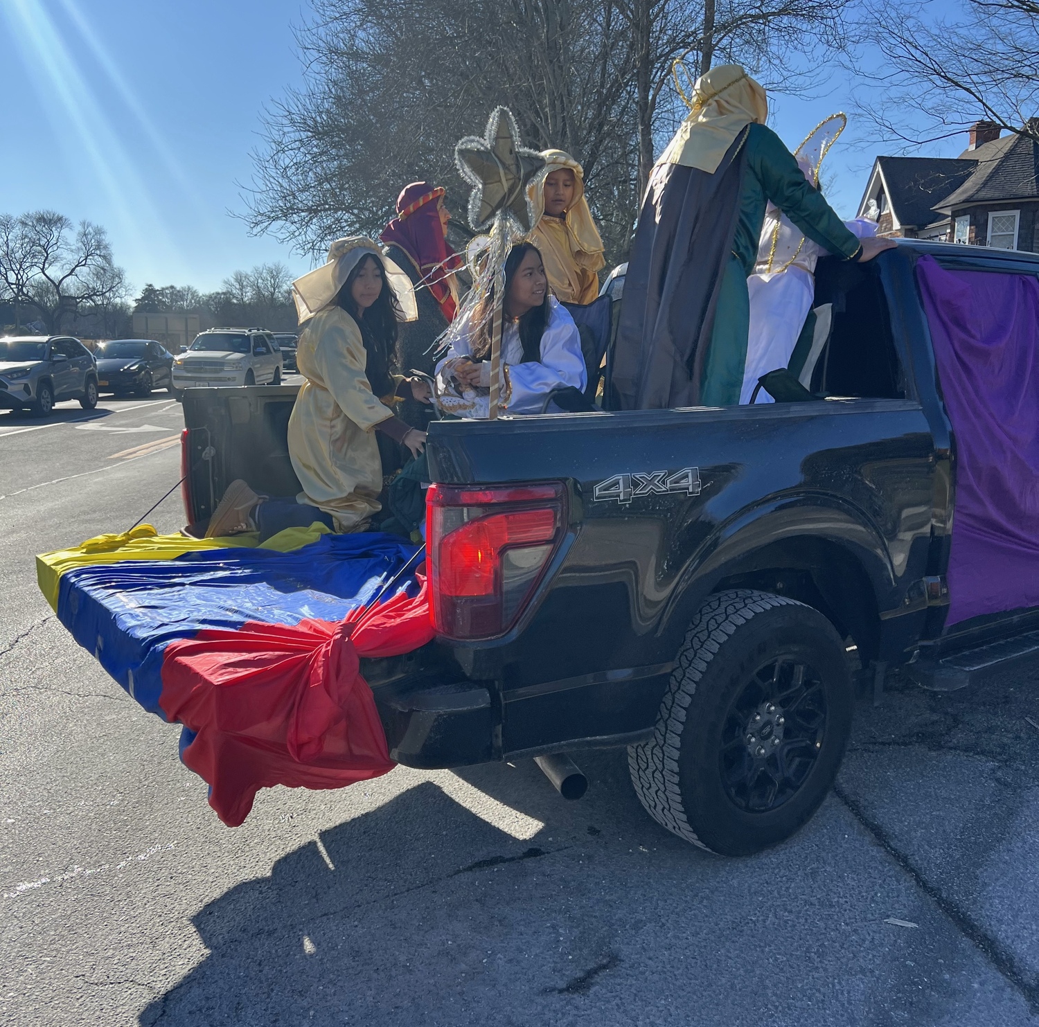 The Communidad Base del Niño Viajero de San Joaquin Parade was held in East Hampton on Sunday. SUSAN MENU