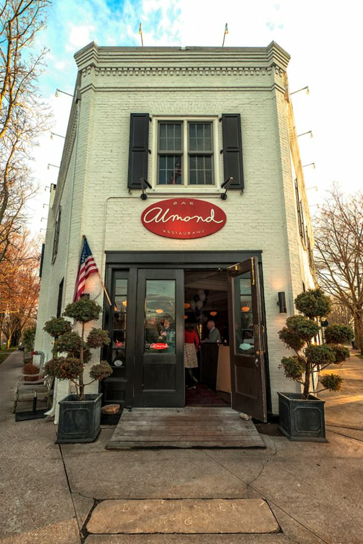 Almond Restaurant will offer “Shades of Red” a la carte specials in honor of Valentine’s Day. COURTESY ALMOND RESTAURANT