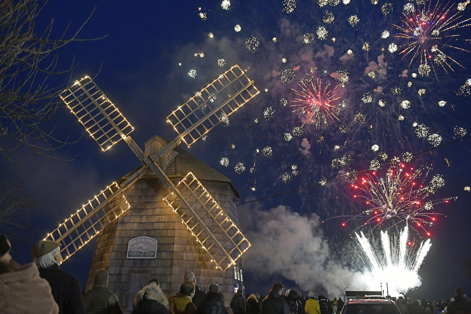 Fireworks by Grucci off Long Wharf on Saturday night.  DANA SHAW