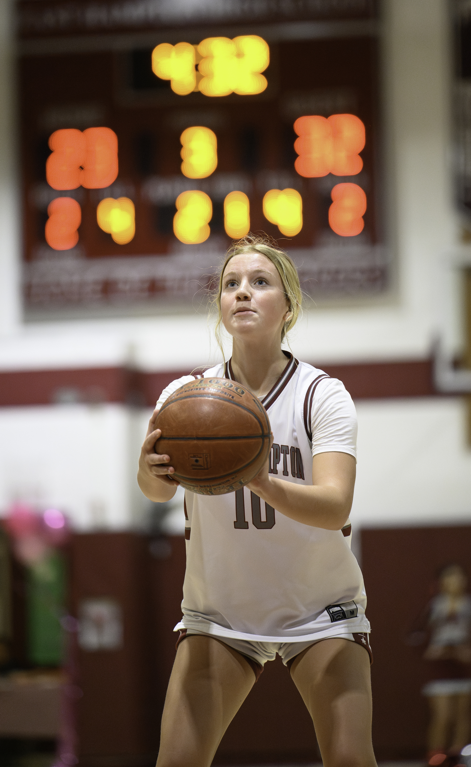 East Hampton junior Lydia Rowan at the free throw line.   MARIANNE BARNETT