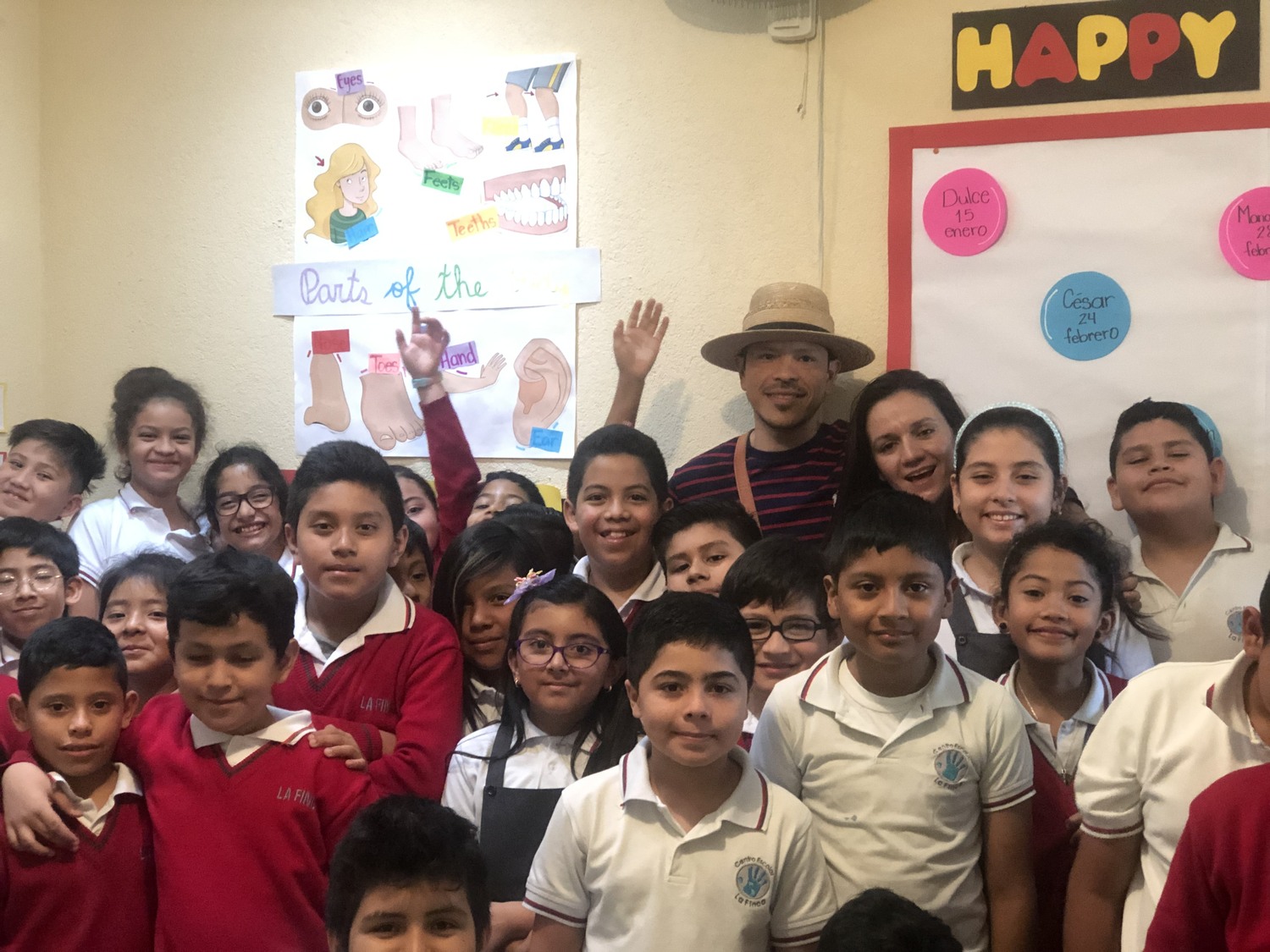 Esly Escobar teaches art to students in Guatemala. COURTESY ESLY ESCOBAR