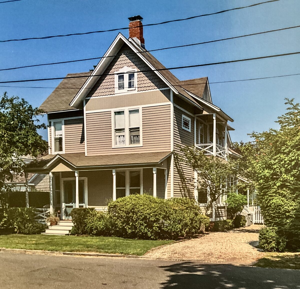 The E.L. Doctorow house on John Street in Sag Harbor. The Doctorows purchased the house in 1977 and it was sold by Mrs. Doctorow in 2018. COURTESY CAROLINE DOCTOROW