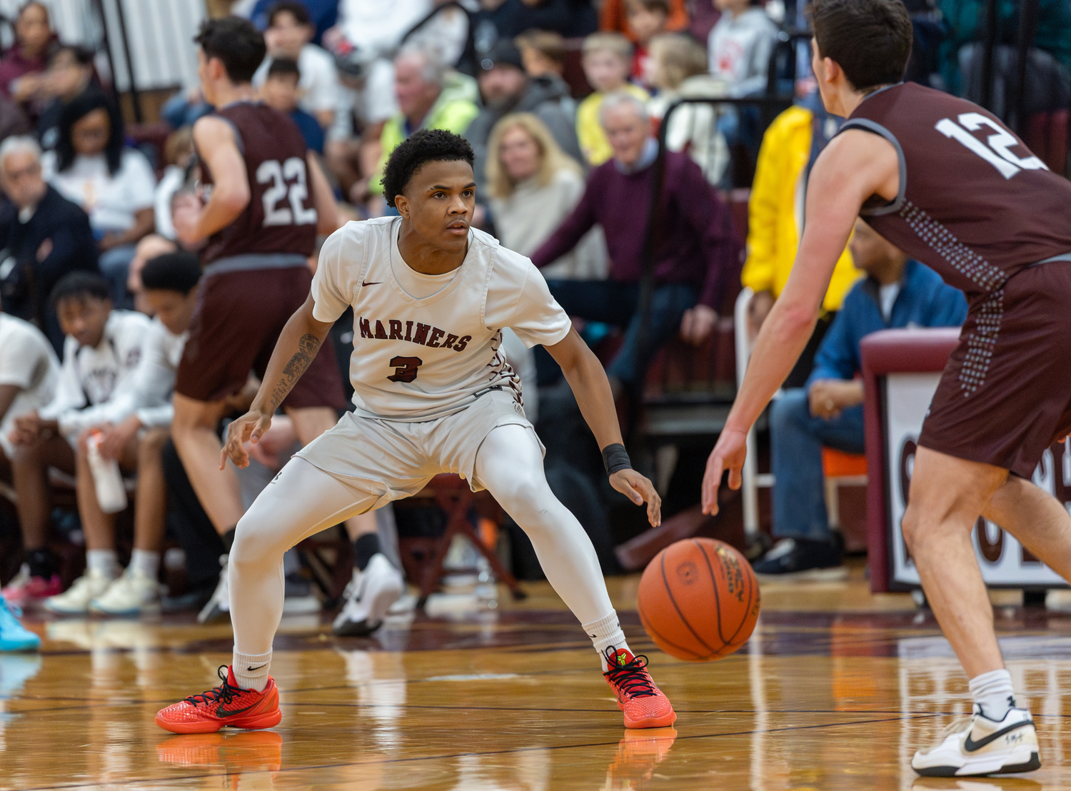 Southampton junior Saevion Ward clamps down on defense.  RON ESPOSITO/SOUTHAMPTON SCHOOL DISTRICT