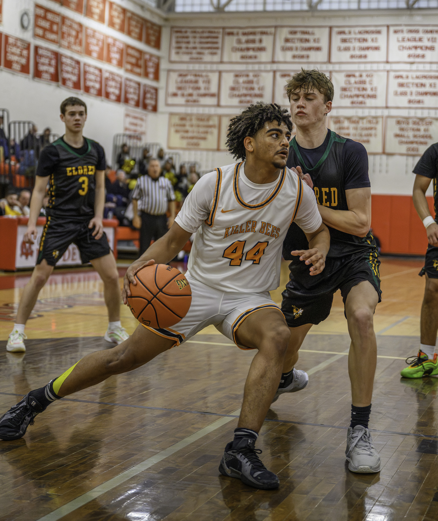 Bridgehampton sophomore Jordan Harding backs down an Eldred player to the basket.  MARIANNE BARNETT