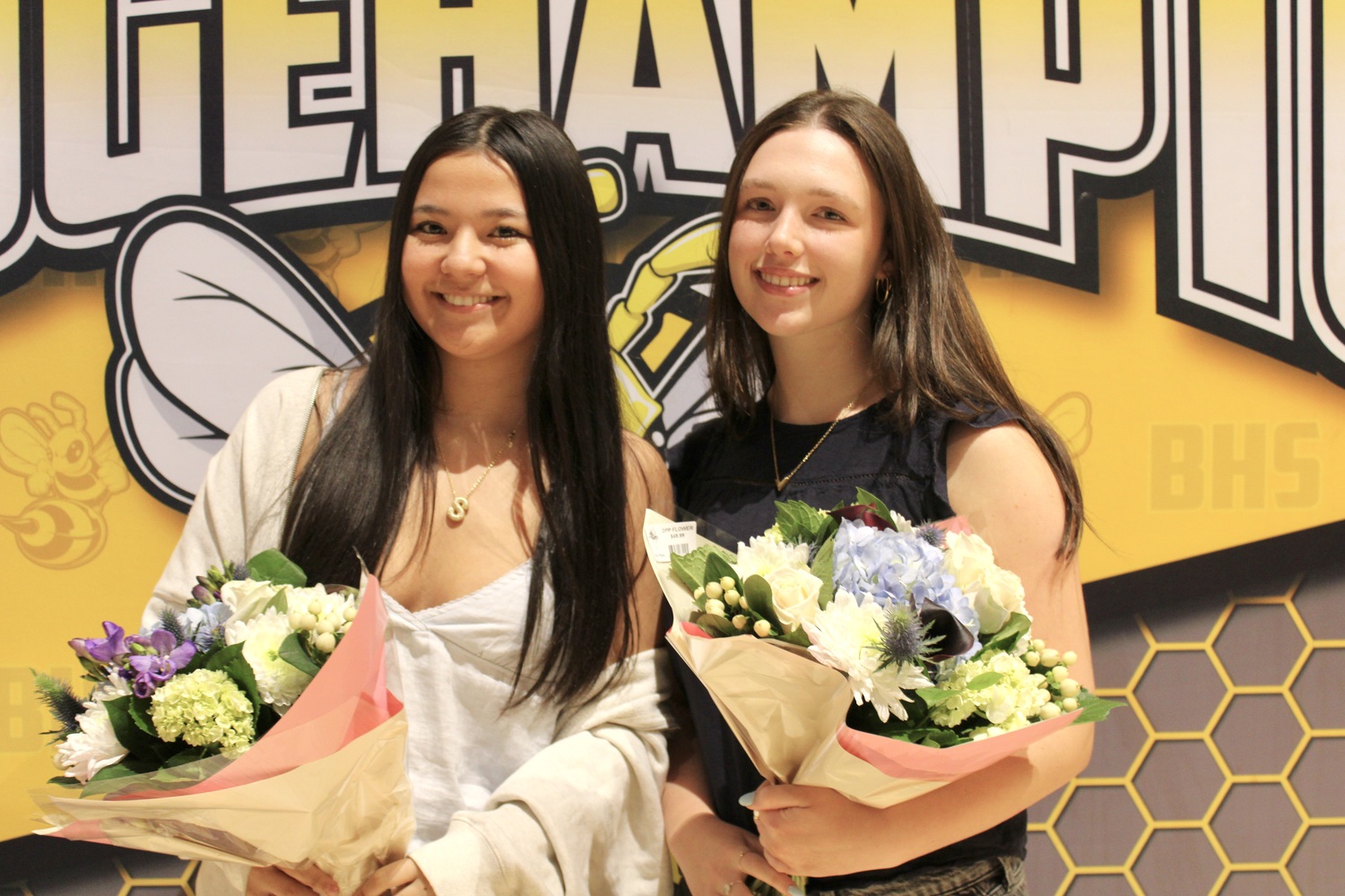 Salutatorian Sarah Kapon and valedictorian Avery McCleland. COURTESY BRIDGEHAMPTON SCHOOL DISTRICT