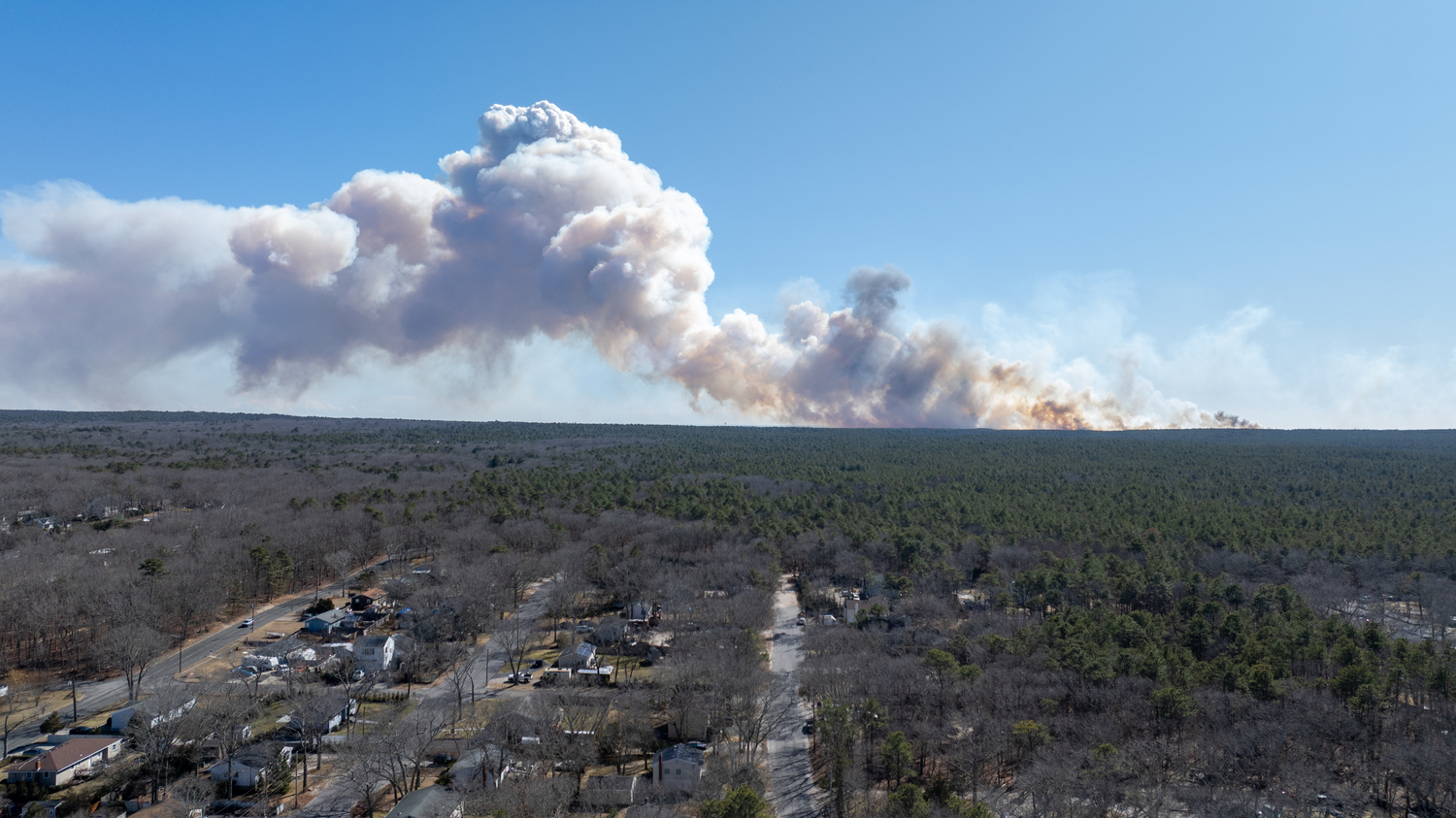 Westhampton Pines Fire.  ALESSANDRO MANGLAVITI