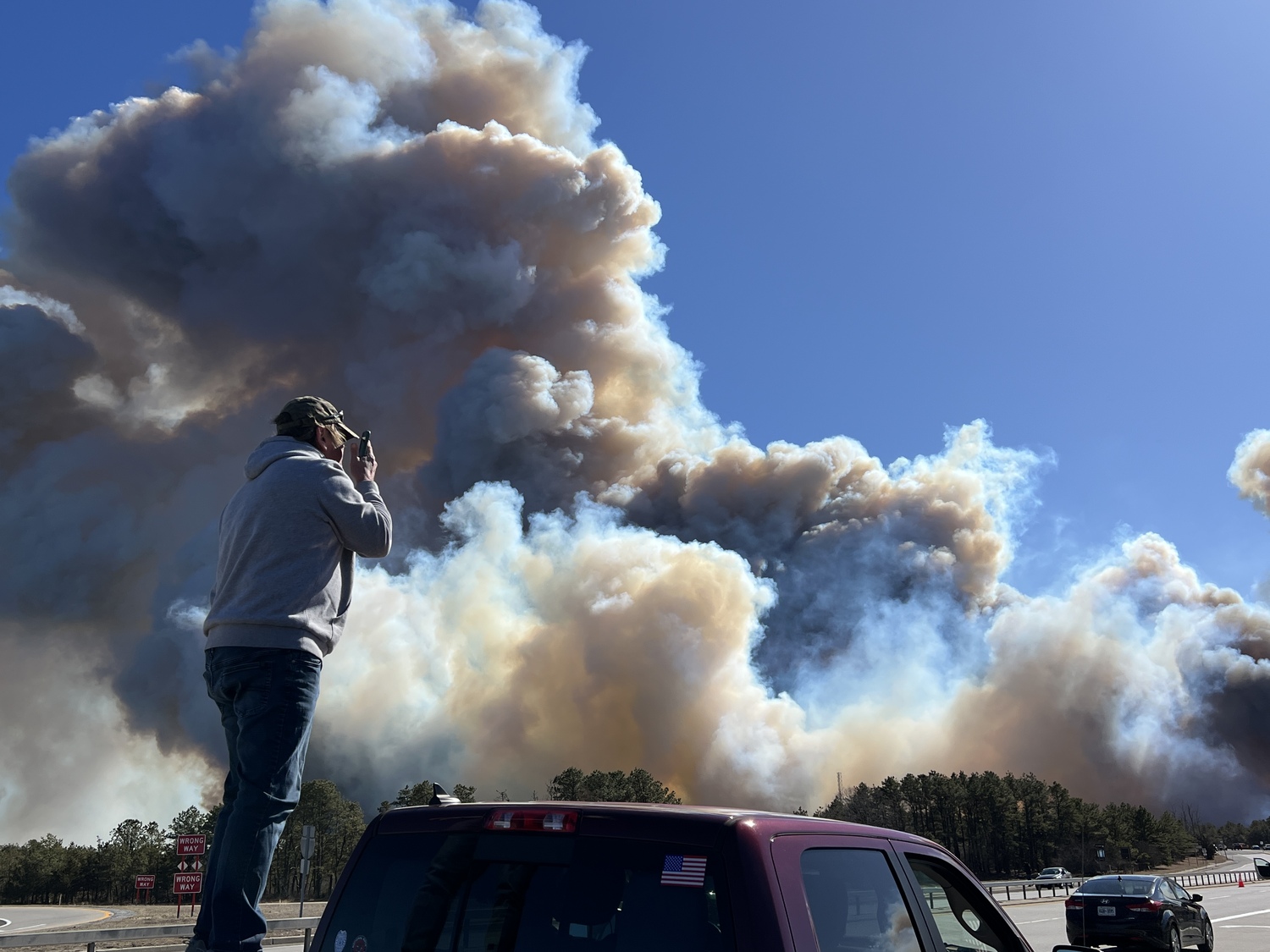 Wildfires have broken out along Route 27 in western Southampton Town. DANA SHAW