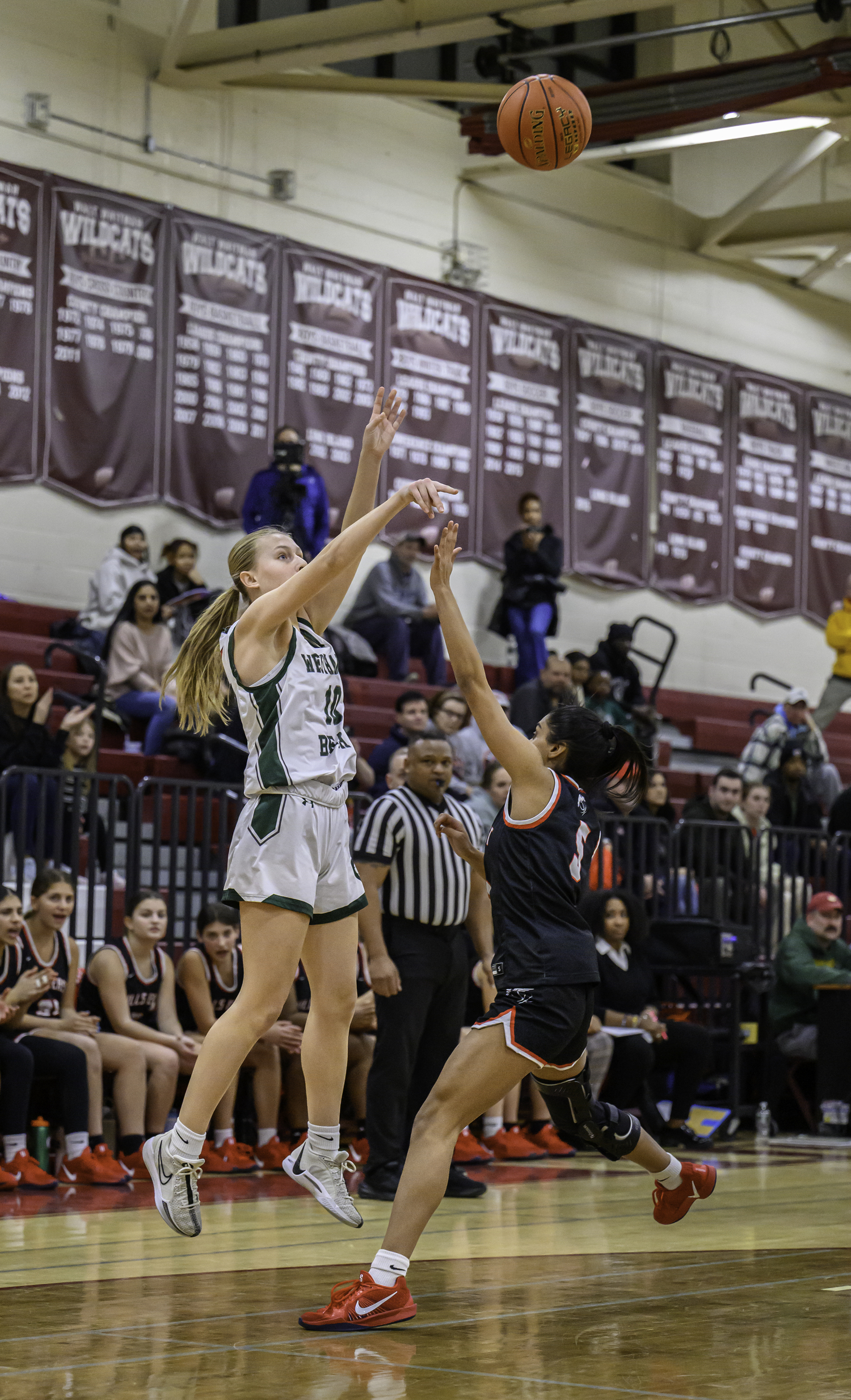 Senior forward Shannon Sweet recorded a team-high 14 points. MARIANNE BARNETT