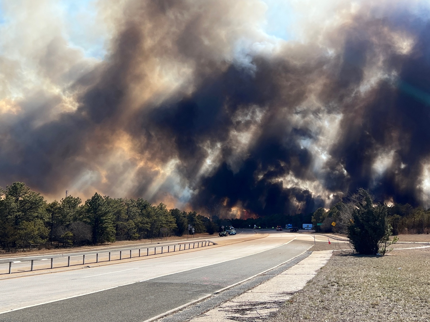 Western Southampton brush fire March 8, 2025. DANA SHAW