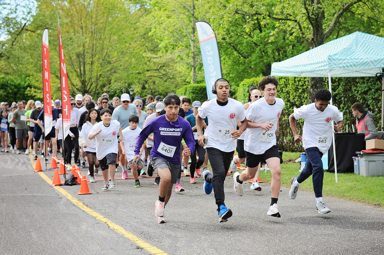 The start of the 2025 John May Mile and 5K. COURTESY PECONIC LANDING