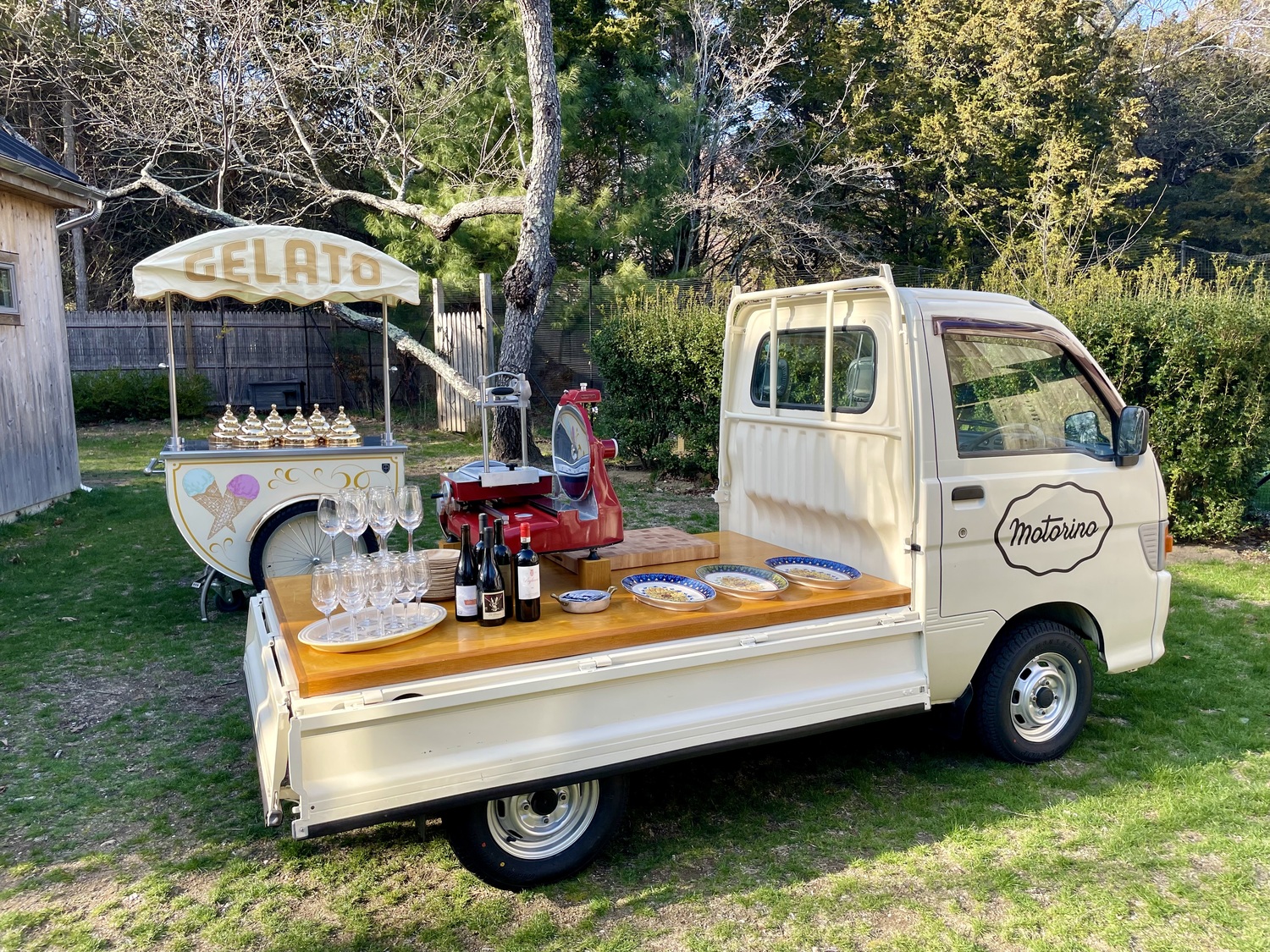 Motorino Pizzeria Napoletana returns to the East End for its second season with Motorino Mobile, its  wood-fired pizza trailer. COURTESY MOTORINO PIZZERIA NAPOLETANA
