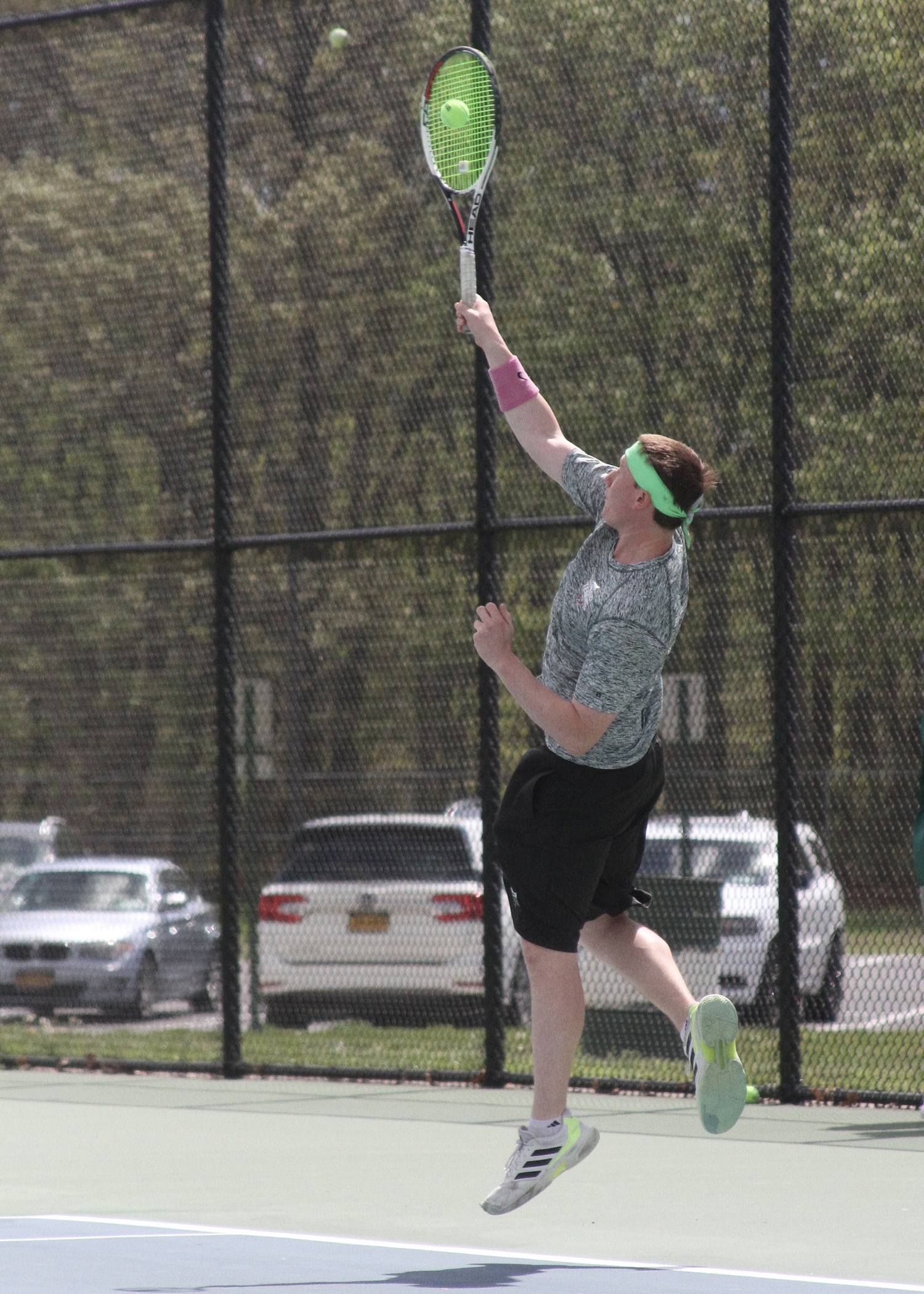 Senior Matt Moran serves. DESIRÉE KEEGAN