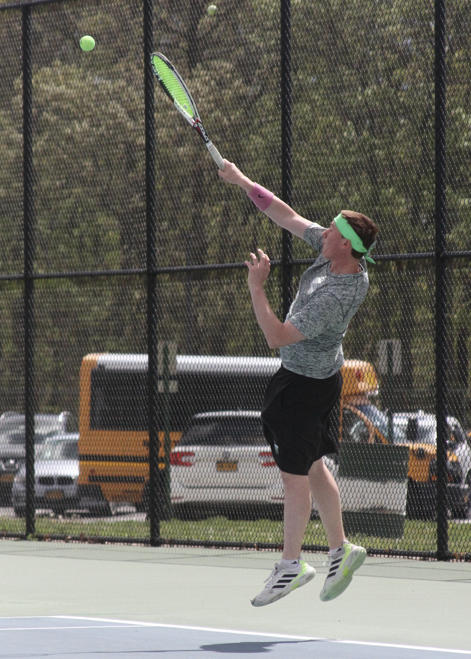 Senior Matt Moran serves. DESIRÉE KEEGAN