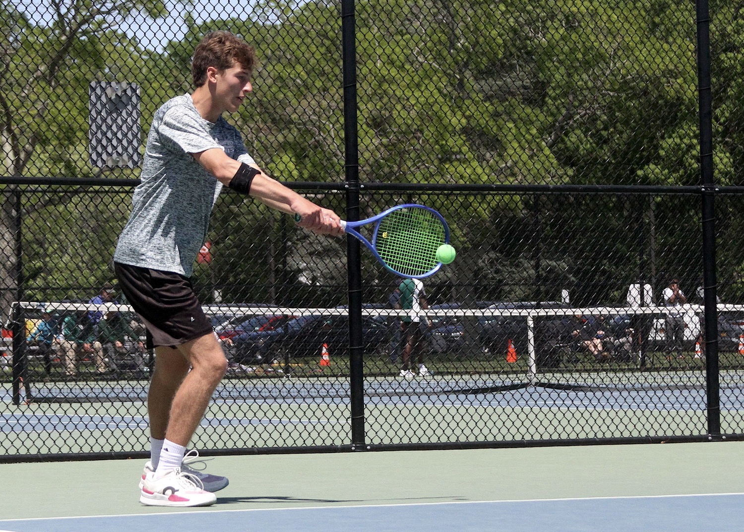 Junior Bryce Groth reaches for the ball. DESIRÉE KEEGAN