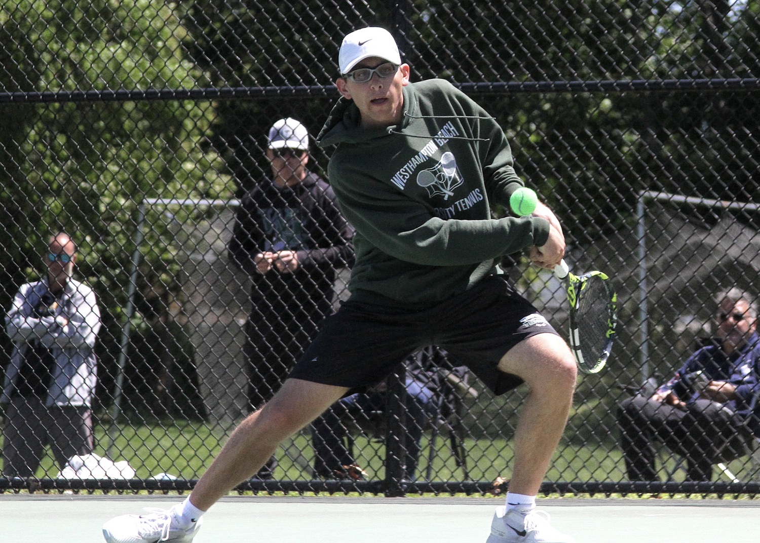 Senior Giancarlo Volpe waits for the ball. DESIRÉE KEEGAN