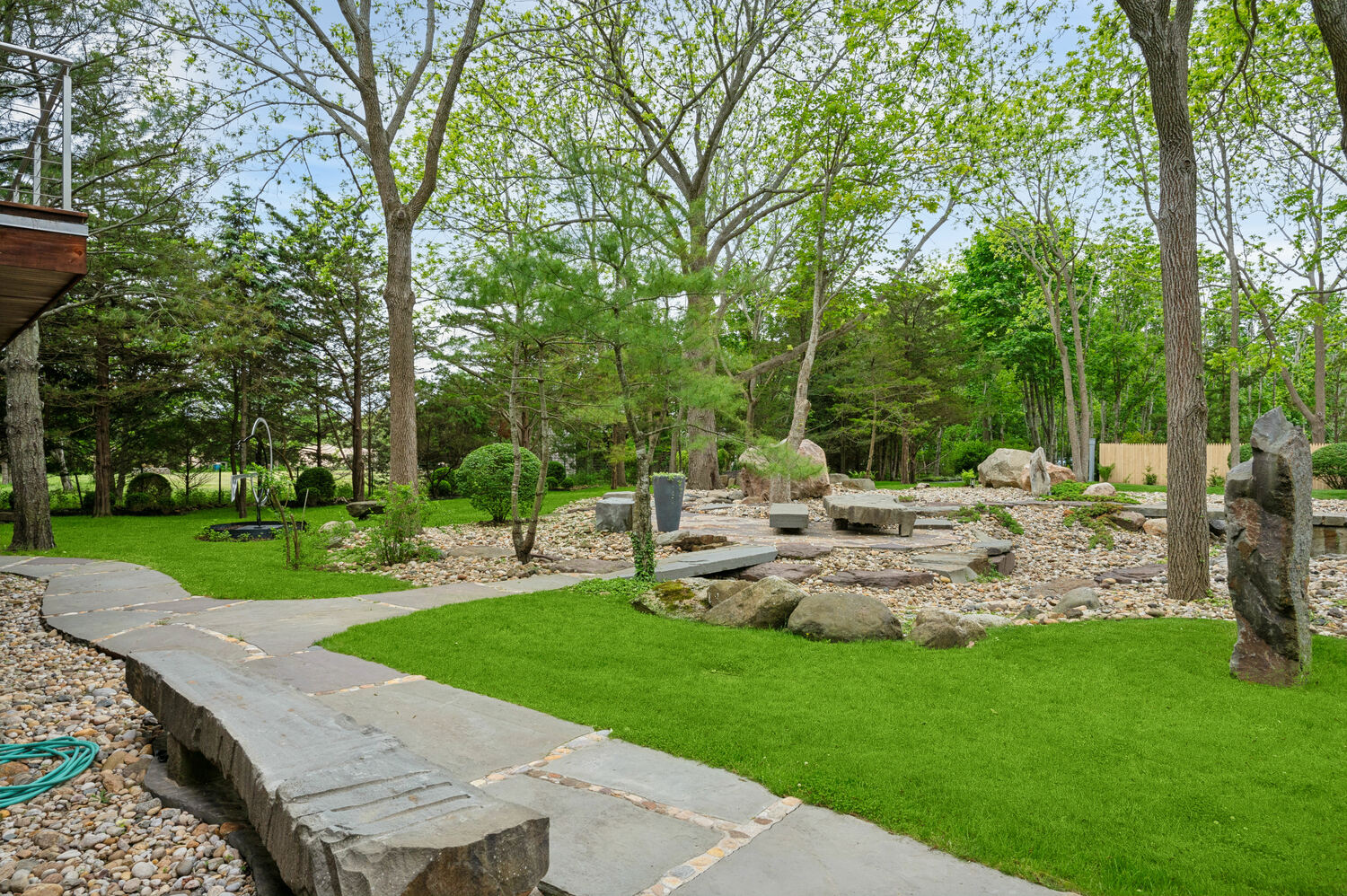 18 Flying Point Rd Southampton. MEDIA HAMPTONS FOR CORCORAN