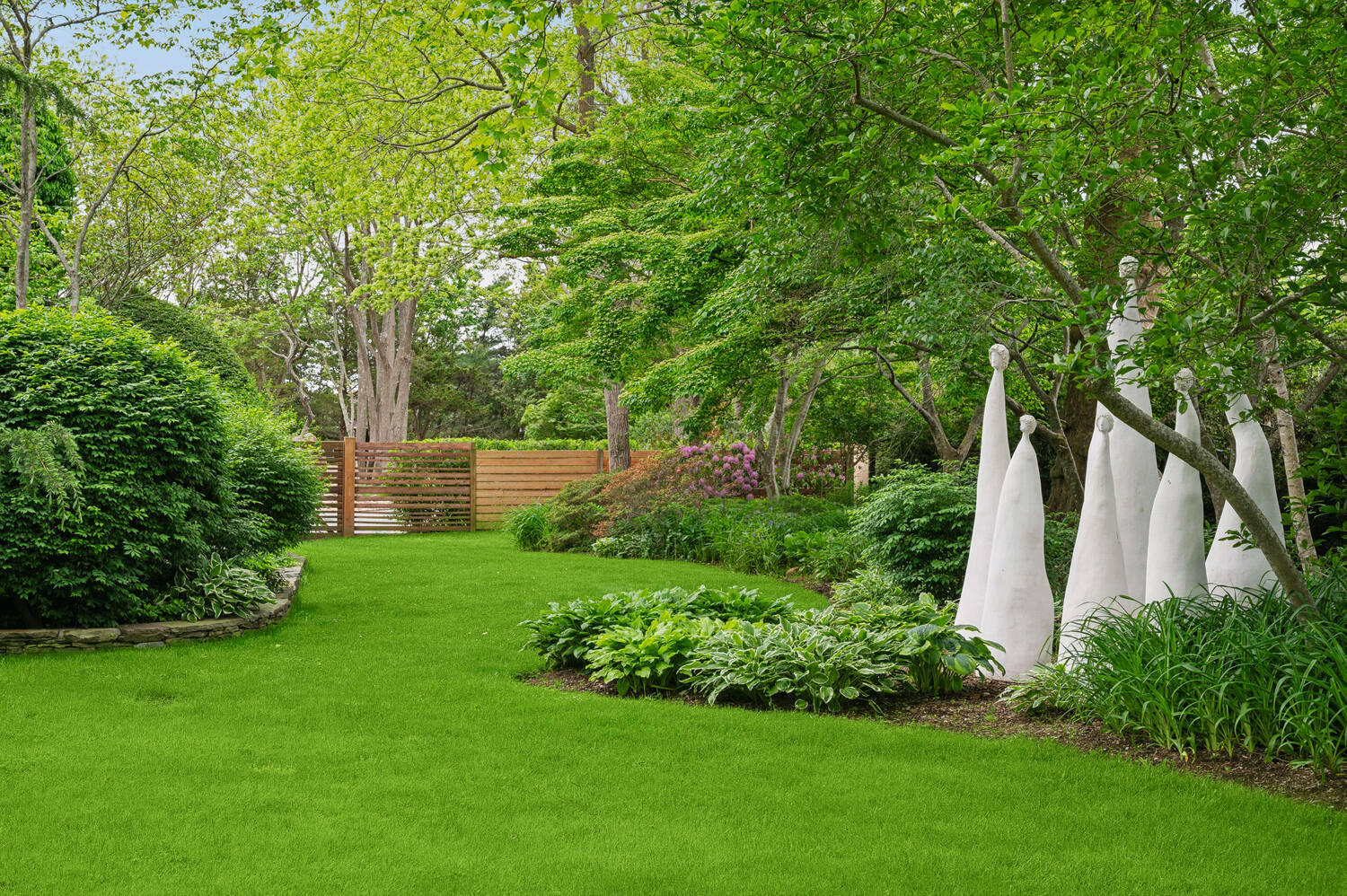 18 Flying Point Rd Southampton. MEDIA HAMPTONS FOR CORCORAN
