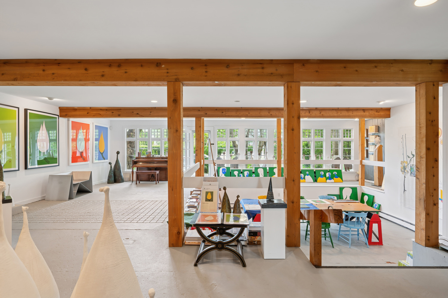 18 Flying Point Rd Southampton. MEDIA HAMPTONS FOR CORCORAN