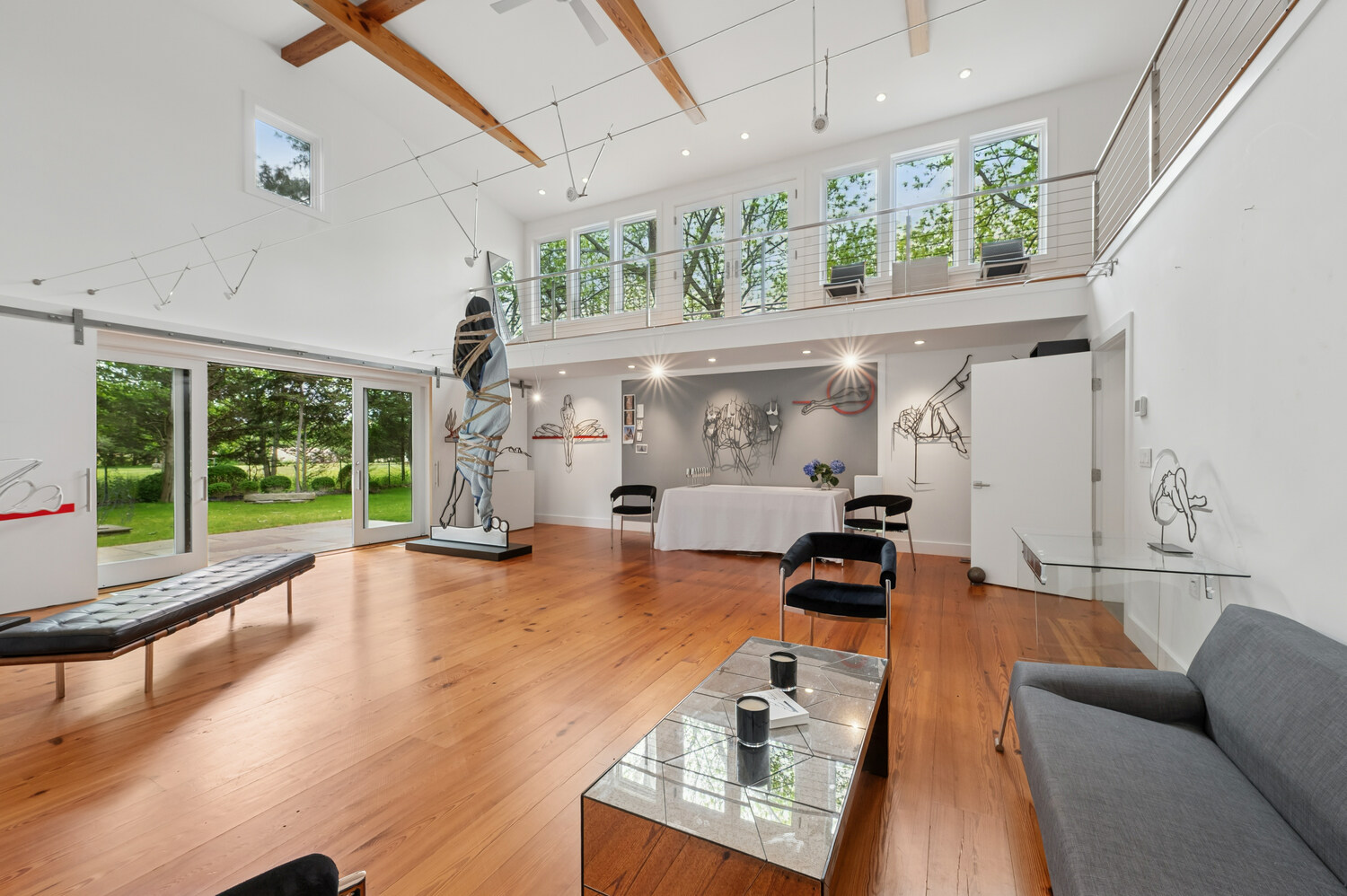 18 Flying Point Rd Southampton. MEDIA HAMPTONS FOR CORCORAN