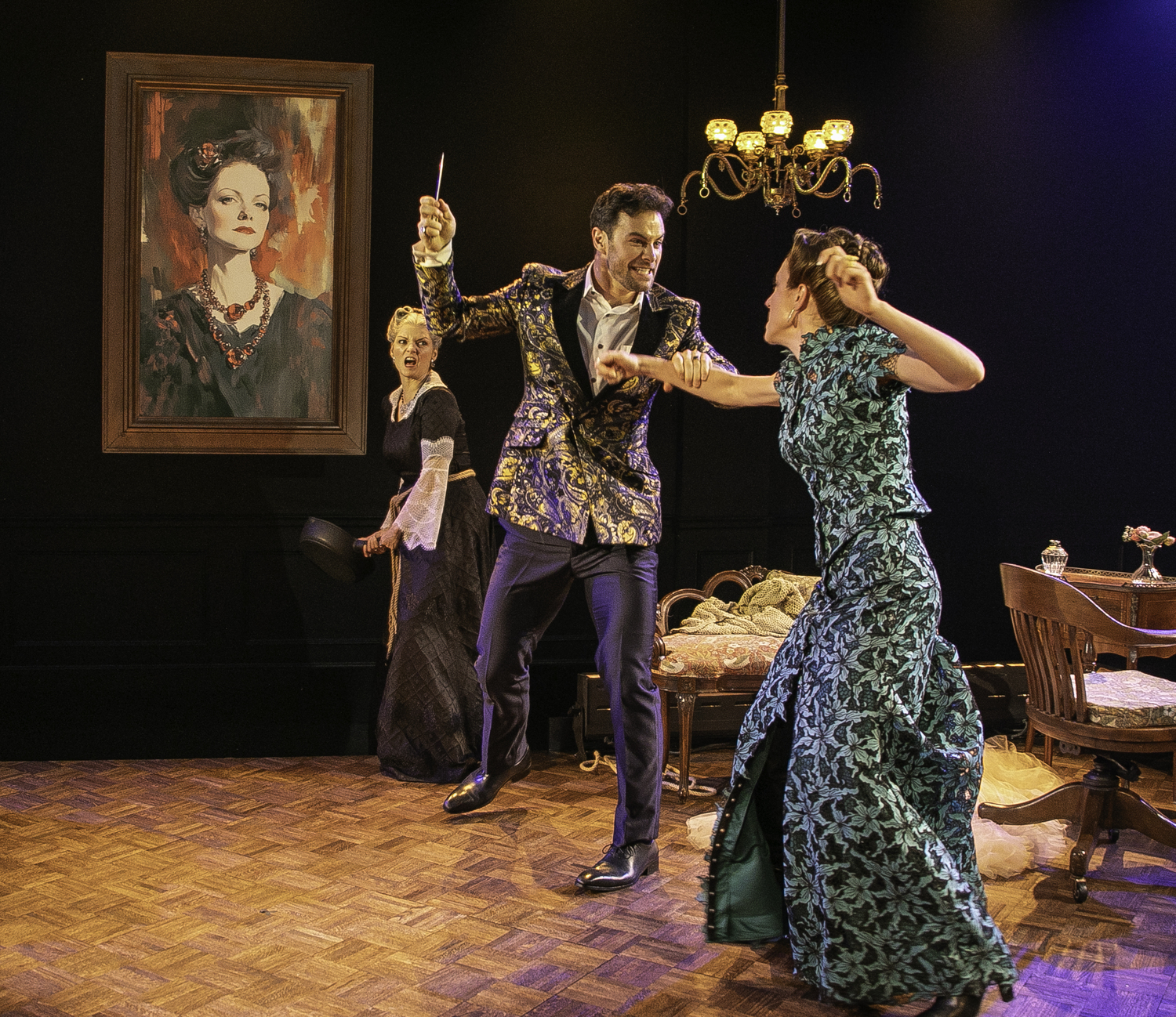 Mary Bacon as Elizabeth, Sam Gravitte as Jack and Olivia Cygan as Bella in 