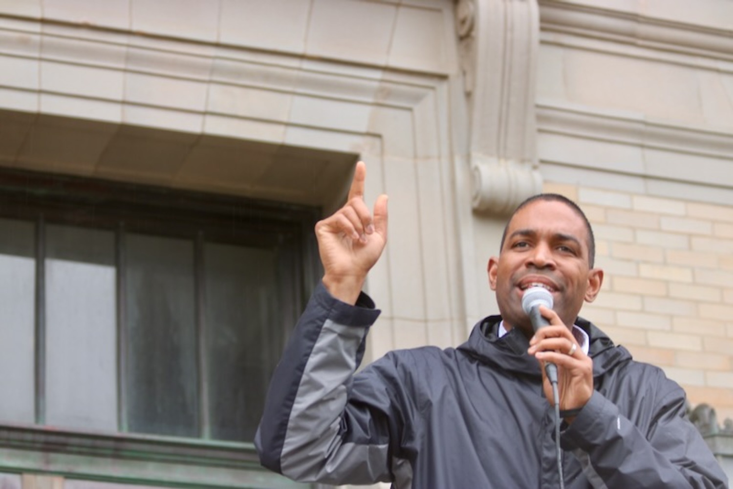 N.Y. Lt. Gov. Antonio Delgado addresses the rally crowd. RiverheadLOCAL/ Denise Civiletti
