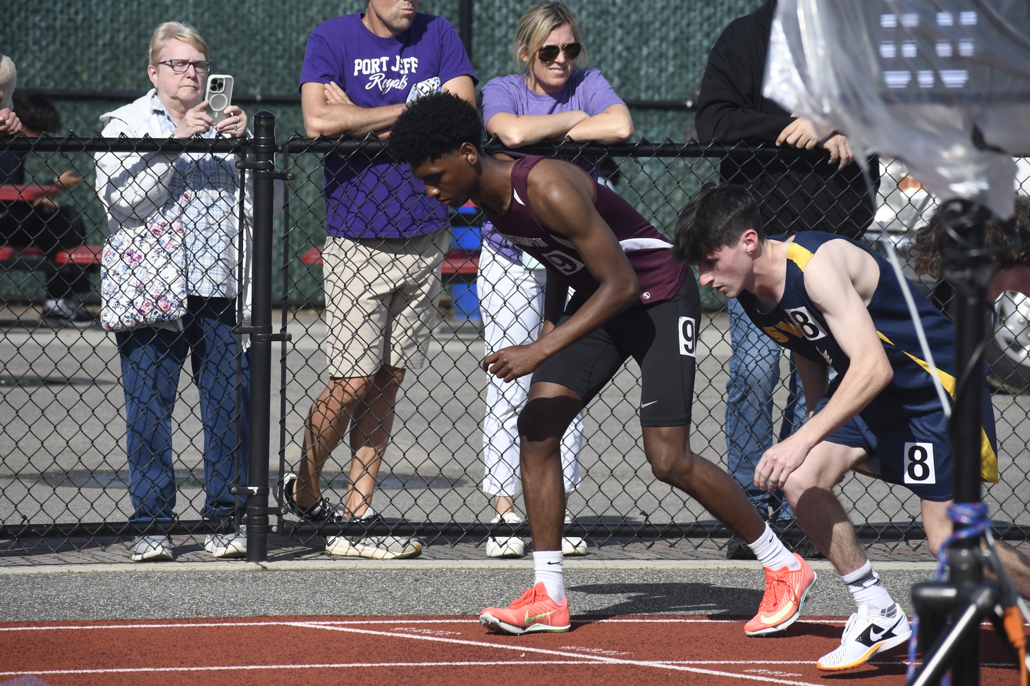 Tyrese Reddick at the start of the 800-meter race.  DREW BUDD