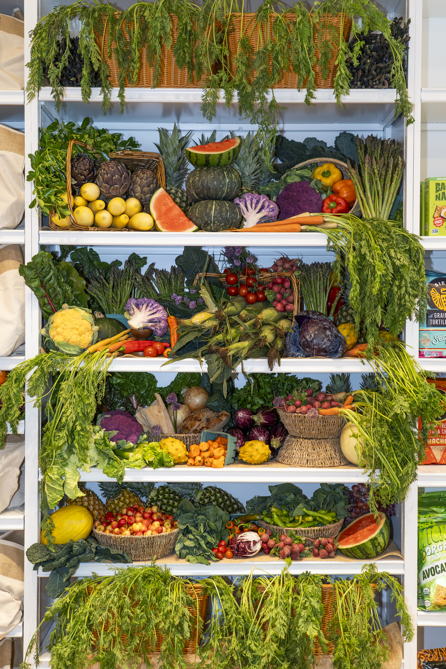 FreshDirect, an online grocer, opened its first-ever retail store last Saturday in Southampton. A reception featured light bites, drinks and live entertainment. COURTESY FRESHDIRECT