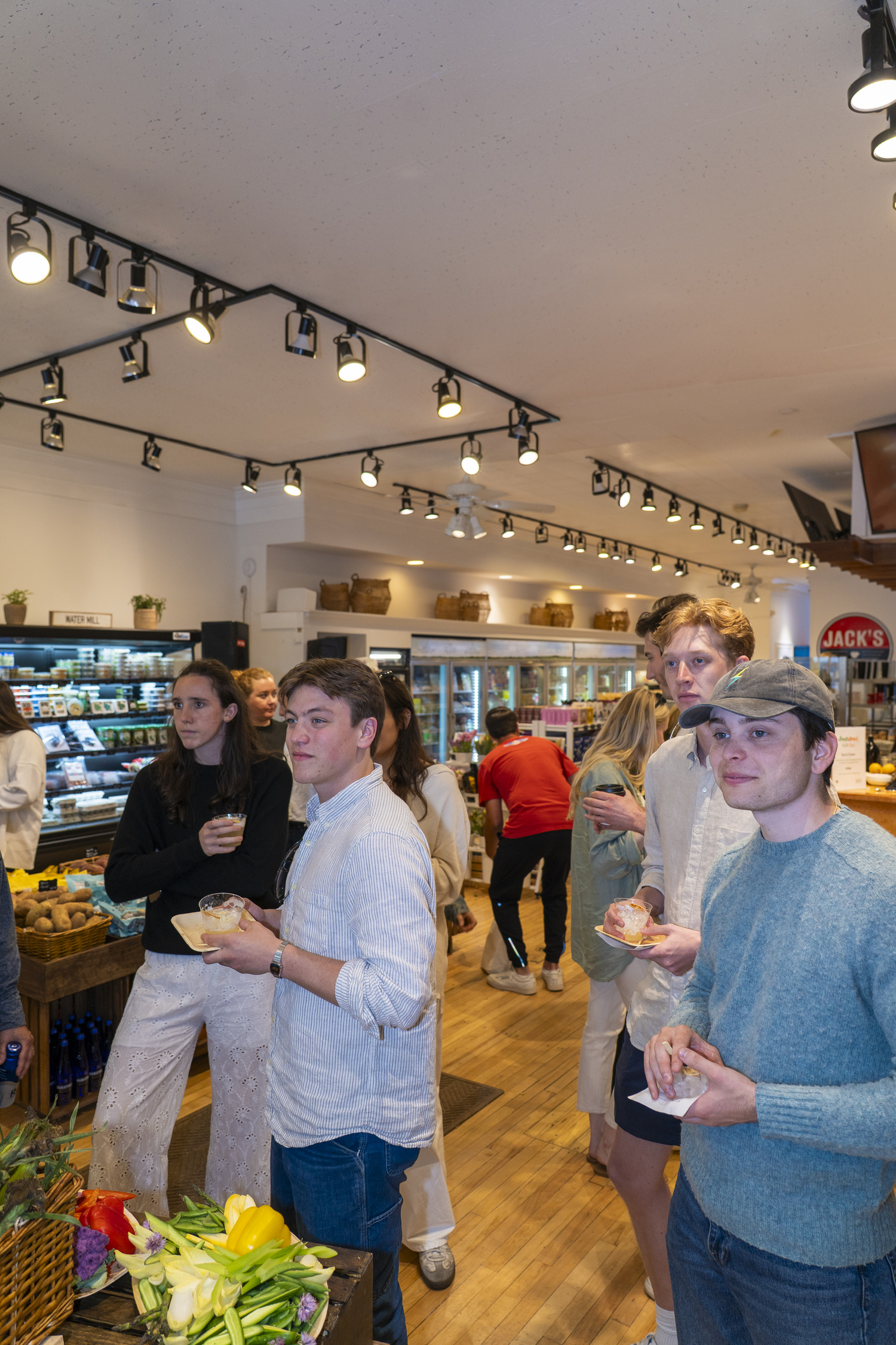 FreshDirect, an online grocer, opened its first-ever retail store last Saturday in Southampton. A reception featured light bites, drinks and live entertainment. COURTESY FRESHDIRECT
