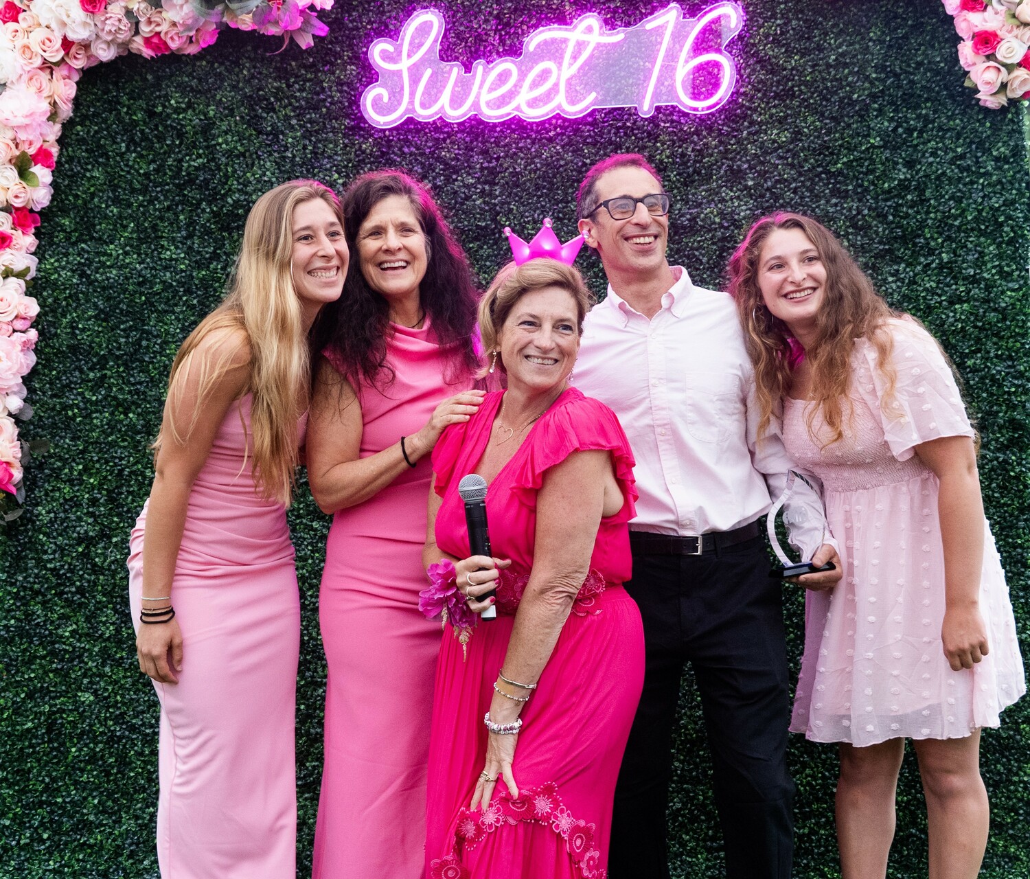 The community-based i-tri program that fosters self-respect, personal empowerment, self-confidence, positive body image and healthy lifestyle choices for middle school aged girls, held its Sweet 16 Gala on June 18 at Longhouse Reserve in East Hampton. The evening culminated with the honoring of 16 i-tri Luminaries, including Ann Welker and Fred Thiele, and a paddle raise to support the program. Among those attending were Theresa Roden, i-tri founder, and Tali Friedman, Kristin Guarino, Barnaby Friedman and Ally Friedman. COURTESY I-TRI