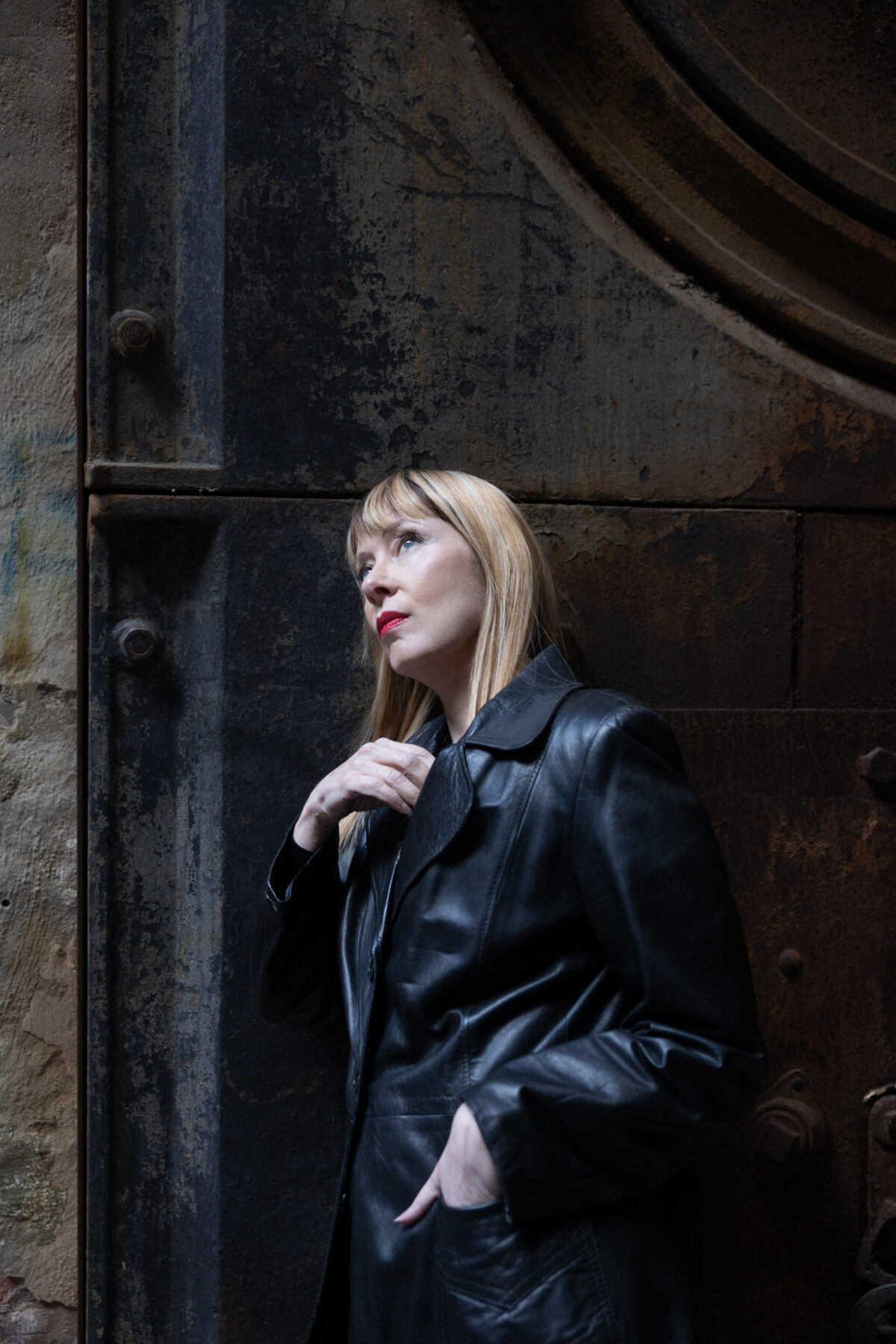 Suzanne Vega performs at Stephen Talkhouse on Friday, June 13. EBRU YILDIZ