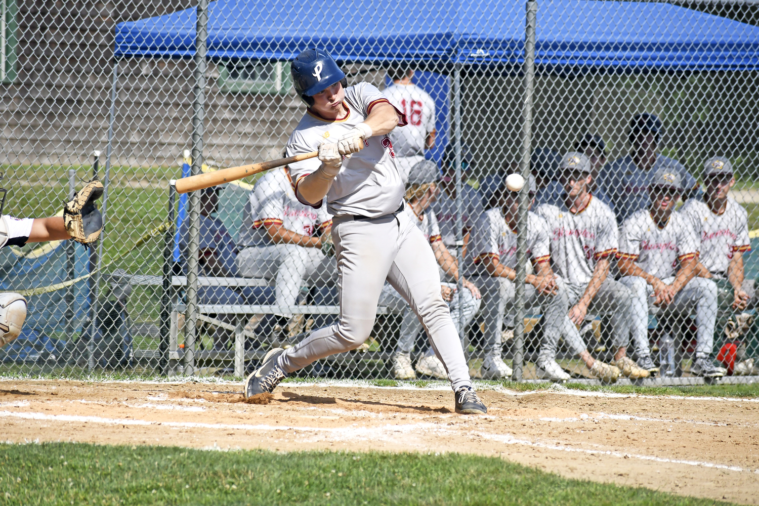 Steven Kienzle (North Fork/Southern New Hampshire) has a pitch in his sights.  DREW BUDD