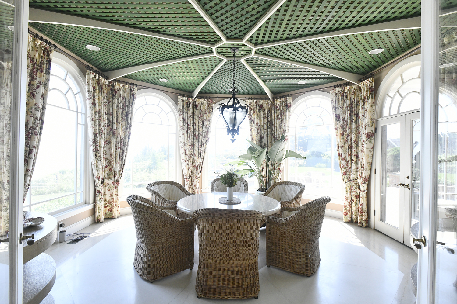 The sunroom.  DANA SHAW