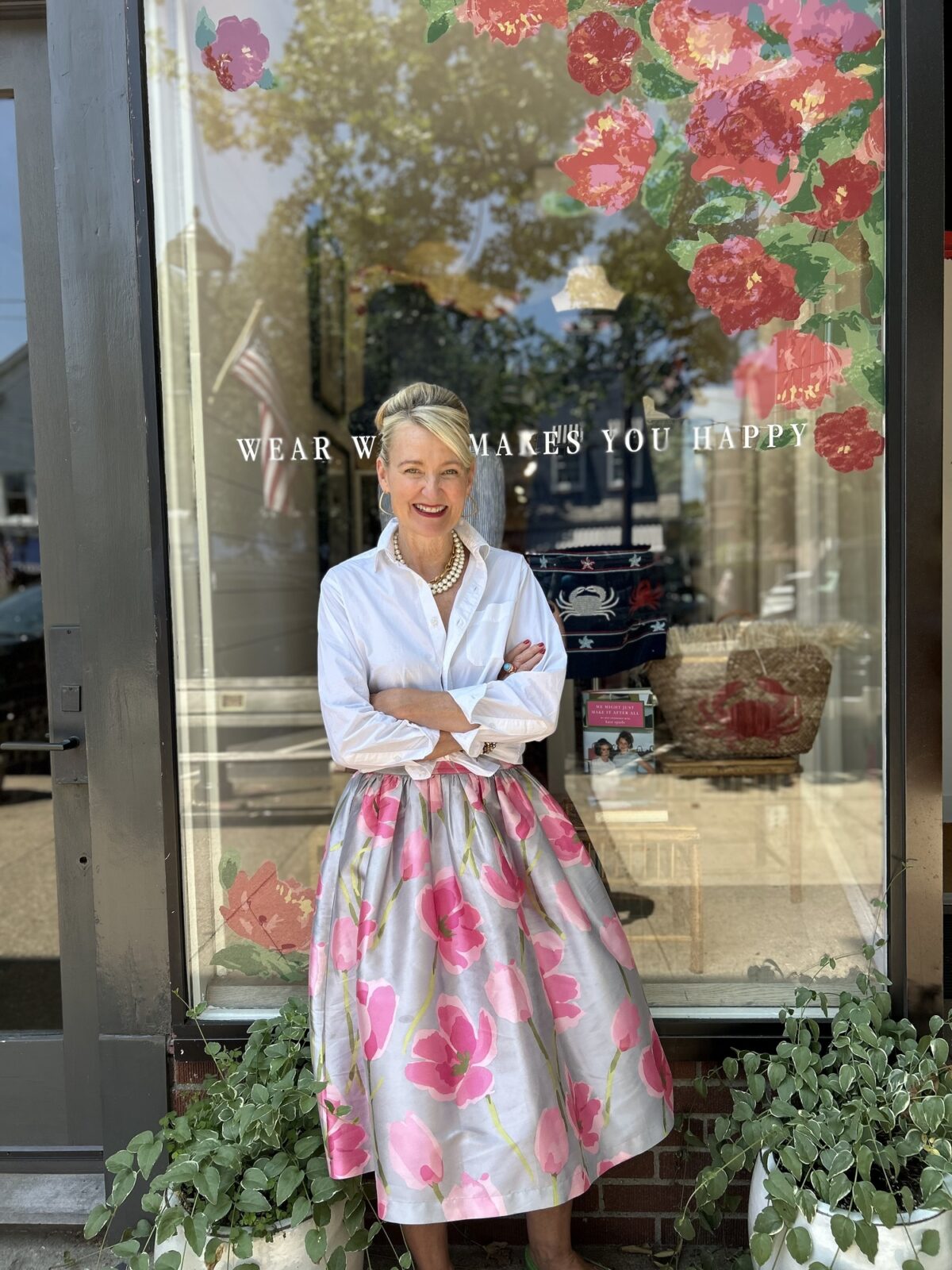 Elyce Arons outside her Sag Harbor store, Frances Valentine. HOPE HAMILTON