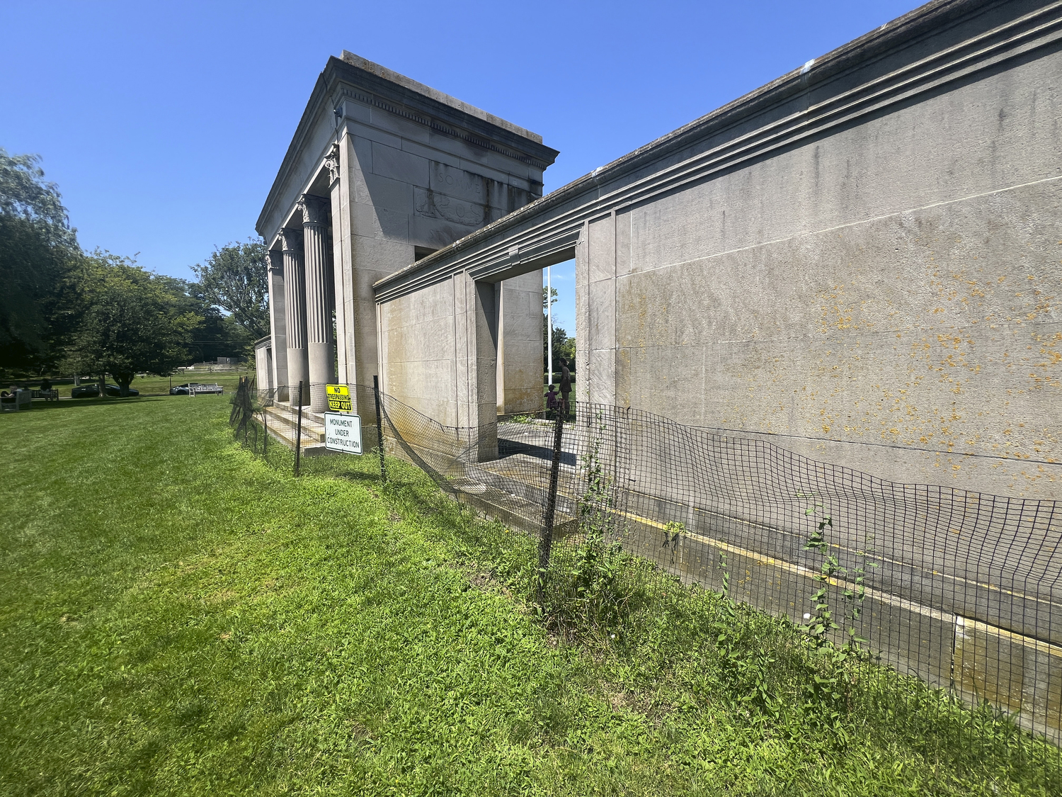The World War I memorial in Agawam Park in Southampton Village is in dire need of repairs.  DANA SHAW