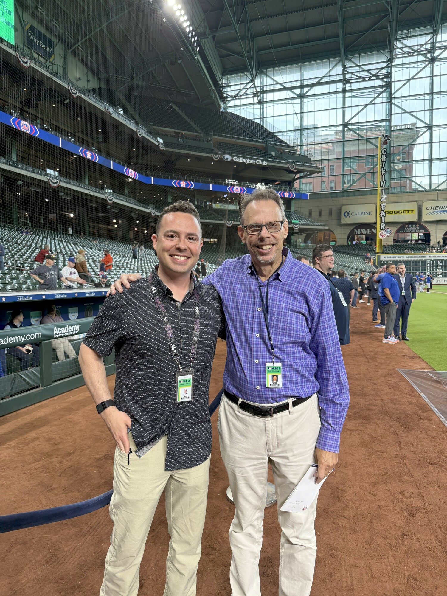 The radio voices of the New York Mets, Keith Raad, left, and Howie Rose.  COURTESY BUCHWALD