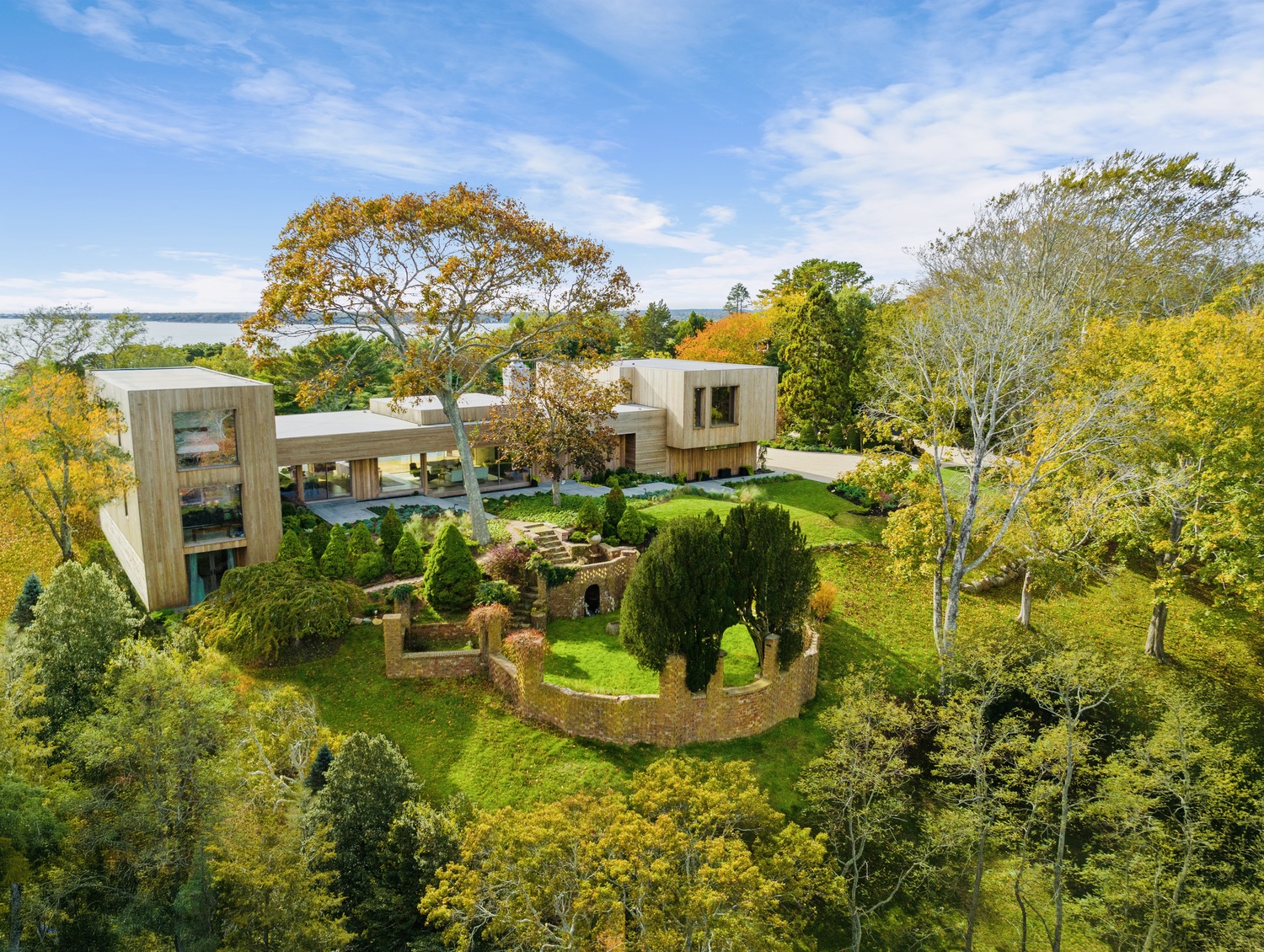 The marriage of architectural styles: remnants of the Stanford White and Grosvenor Atterbury traditional brick combined with the reimagined Harry Bates mid-century. OZ VAN ROSEN