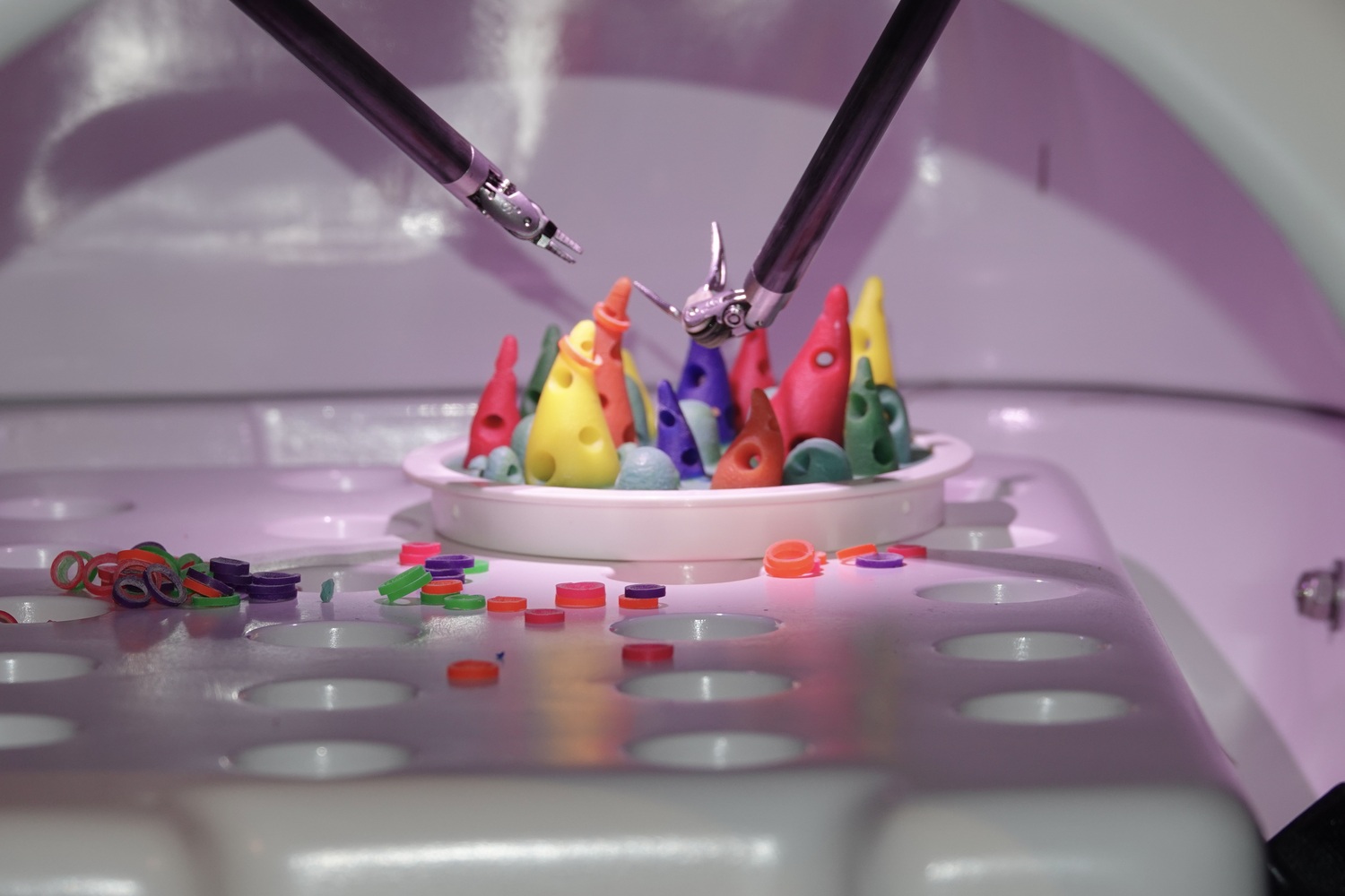 Visitors to Stony Brook Southampton Hospital's open house at the Southampton Arts Center were able to use the Da Vinci Surgical System themselves, moving small rubber rings inside a simulated body cavity and show how the robotic fingers are helping doctors perform precision operations more delicately.