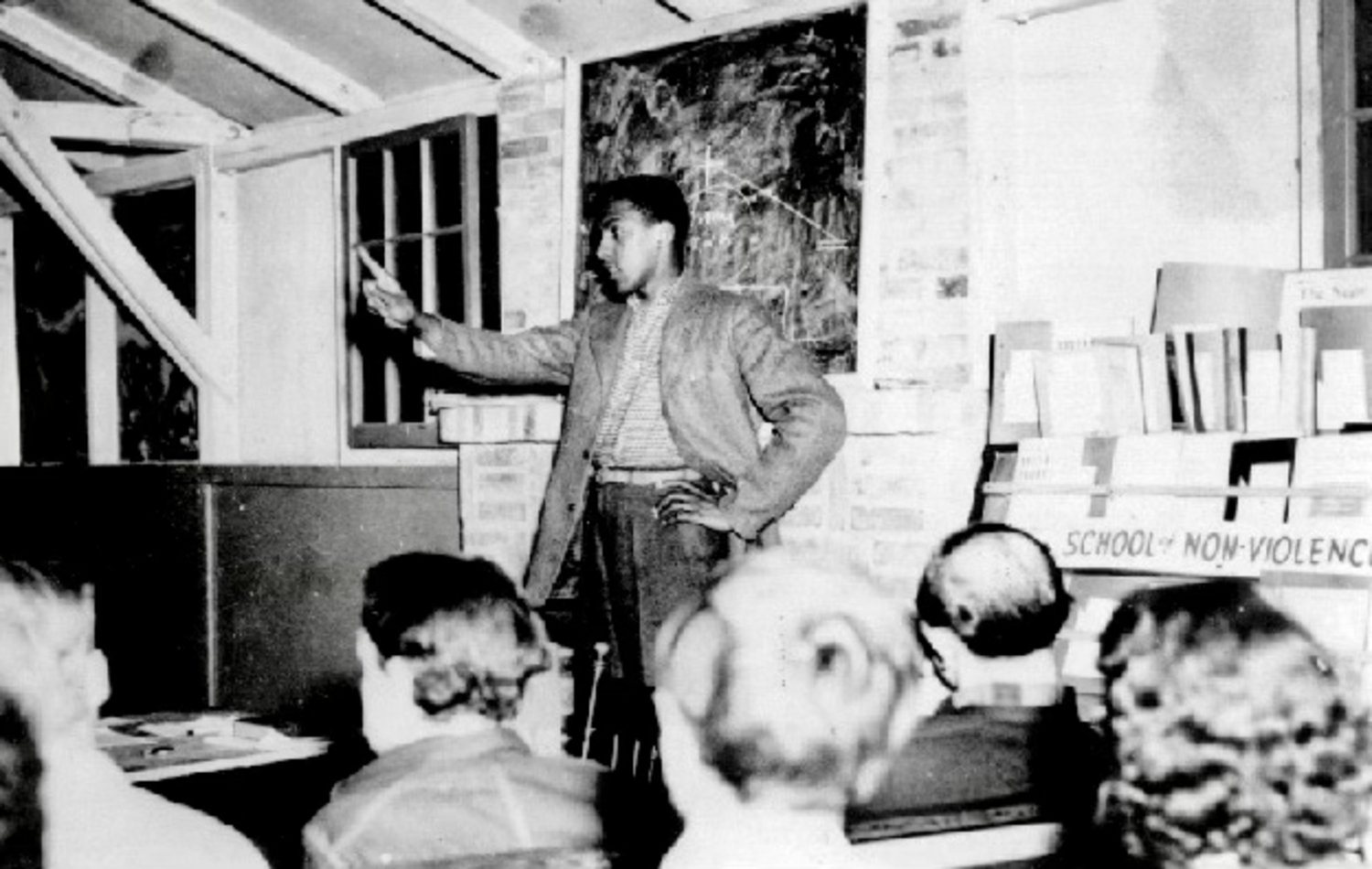 Bayard Rustin giving a talk on the philosophy of nonviolence, 1940s. COURTESY ESTATE OF BAYARD RUSTIN.