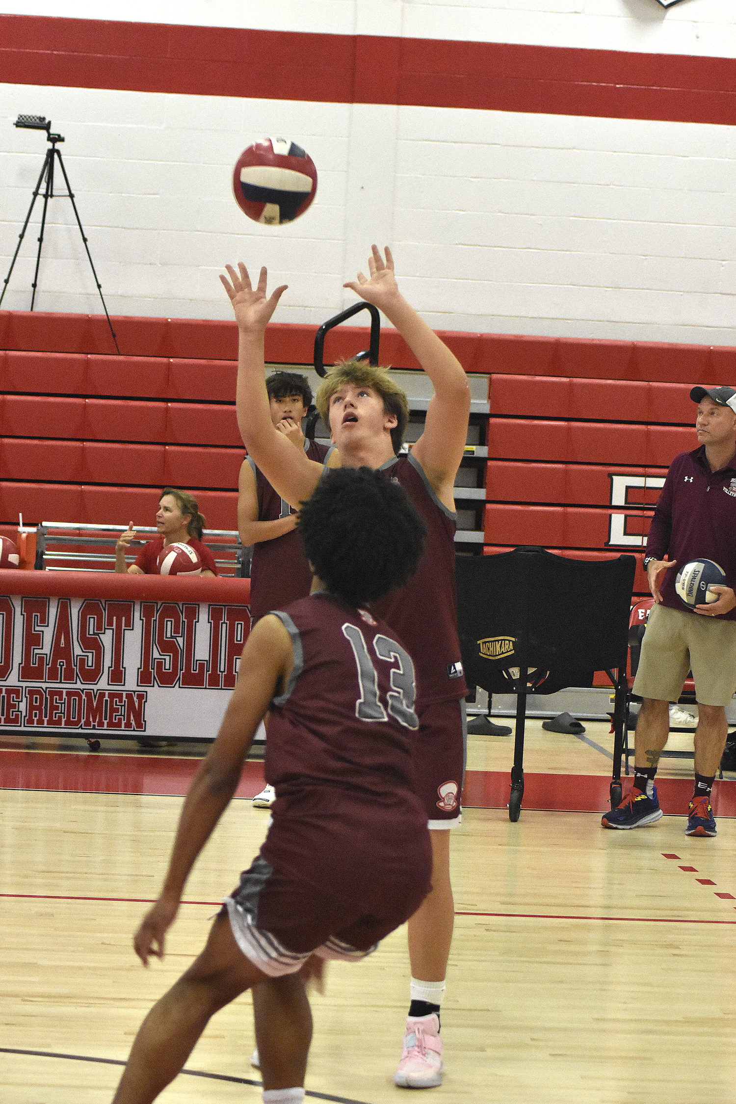 Wyatt Zeledon, shown here competing in last season's playoff match at East Islip, is a key returning player for the Bonackers this season. DREW BUDD