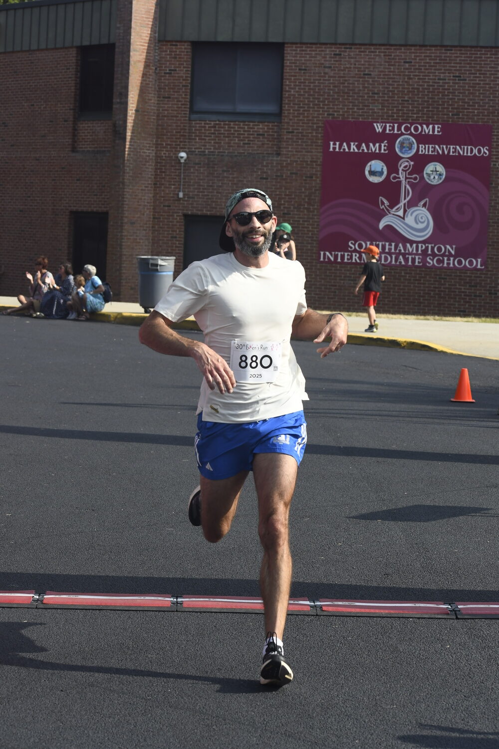 Sean Mahon placed third overall.