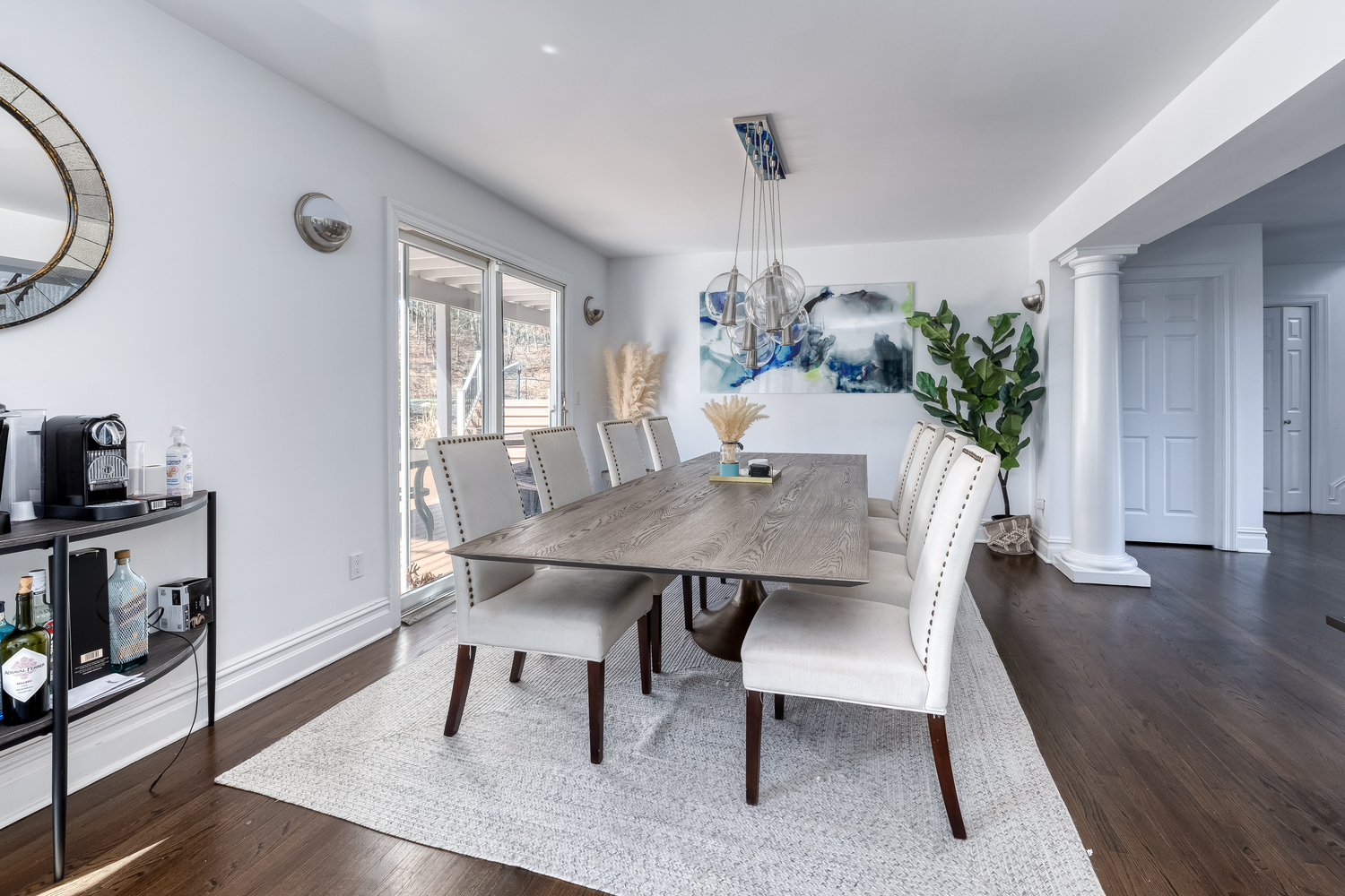 Chapter renovated a Bridgehampton residence with a quick turnaround to ready it for the summer rental season.  COURTESY CHAPTER