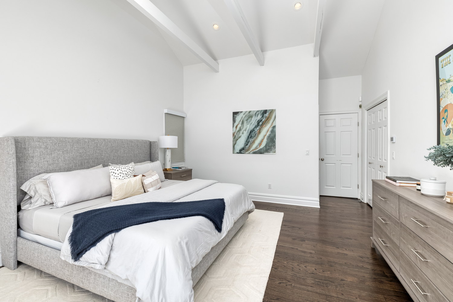 Chapter renovated a Bridgehampton residence with a quick turnaround to ready it for the summer rental season.  COURTESY CHAPTER