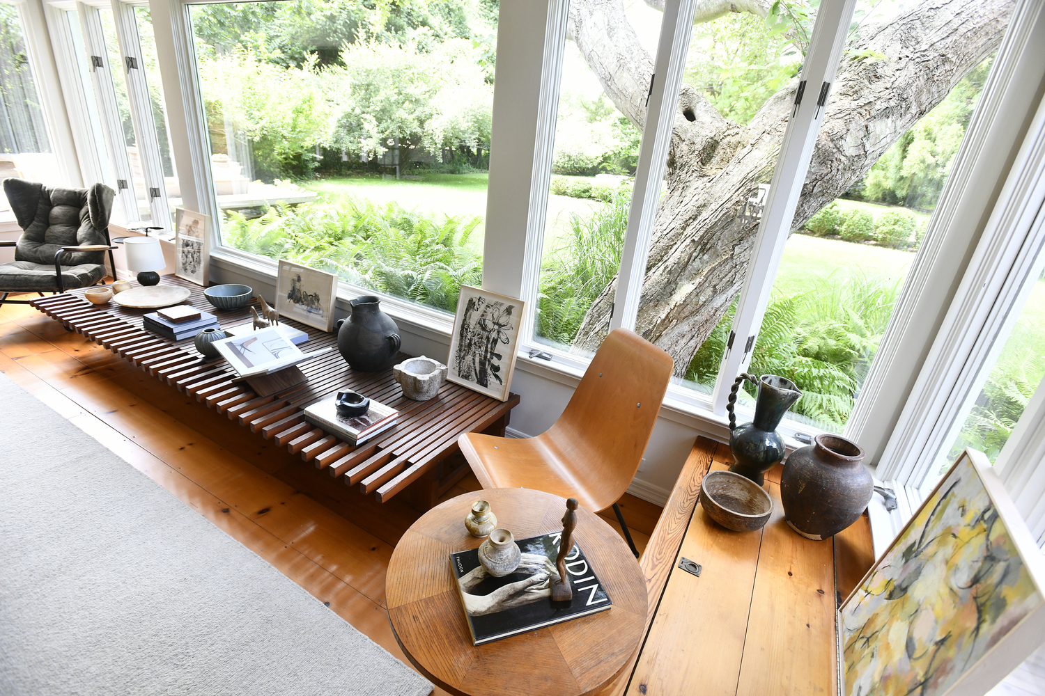 At Galerie Provenance clients visit by appointment only and browse her handpicked merchandise not on sterile showroom shelves, but in her home. It’s a new way to see how vases, rugs, paintings, tables and more might look styled and in use.   DANA SHAW