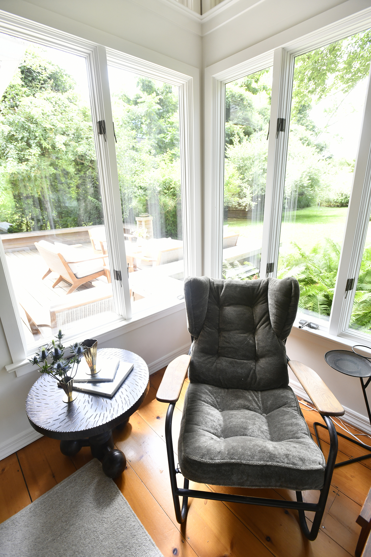 At Galerie Provenance clients visit by appointment only and browse her handpicked merchandise not on sterile showroom shelves, but in her home. It’s a new way to see how vases, rugs, paintings, tables and more might look styled and in use.   DANA SHAW