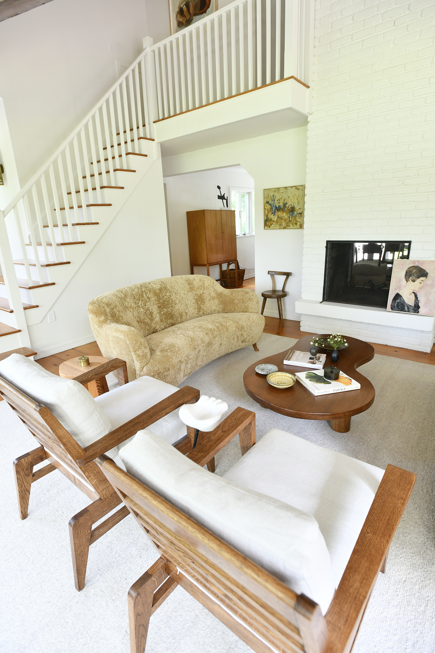 At Galerie Provenance clients visit by appointment only and browse her handpicked merchandise not on sterile showroom shelves, but in her home. It’s a new way to see how vases, rugs, paintings, tables and more might look styled and in use.   DANA SHAW