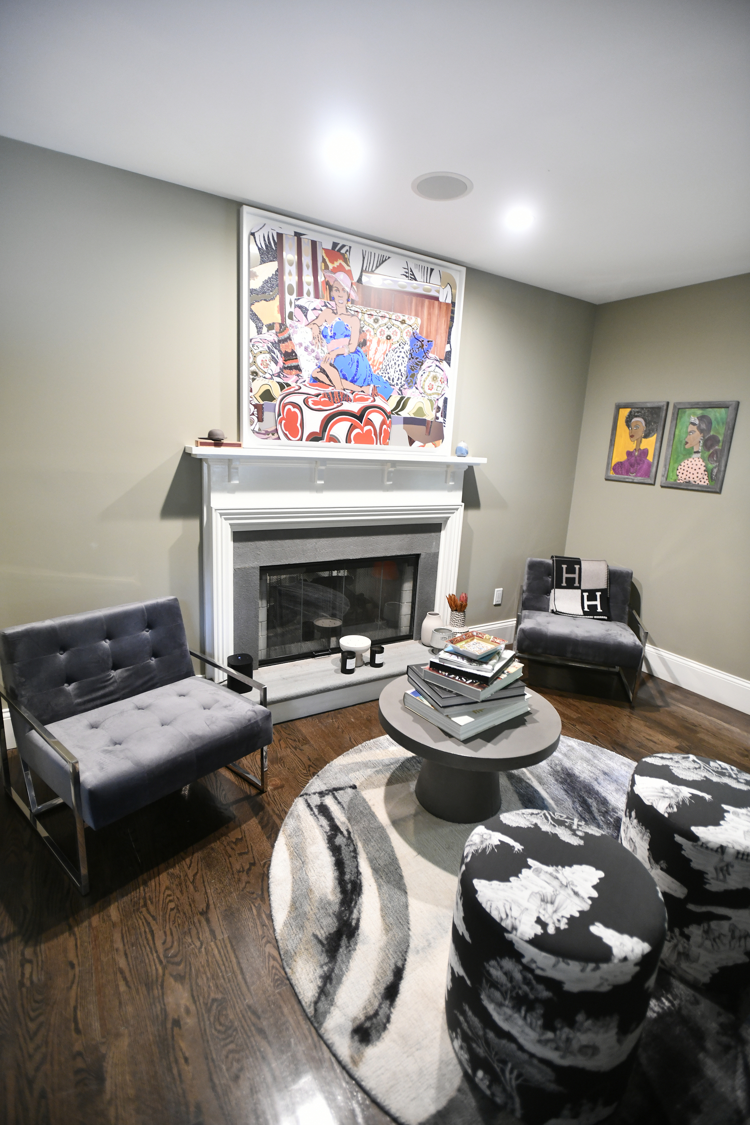 The sitting room.  DANA SHAW